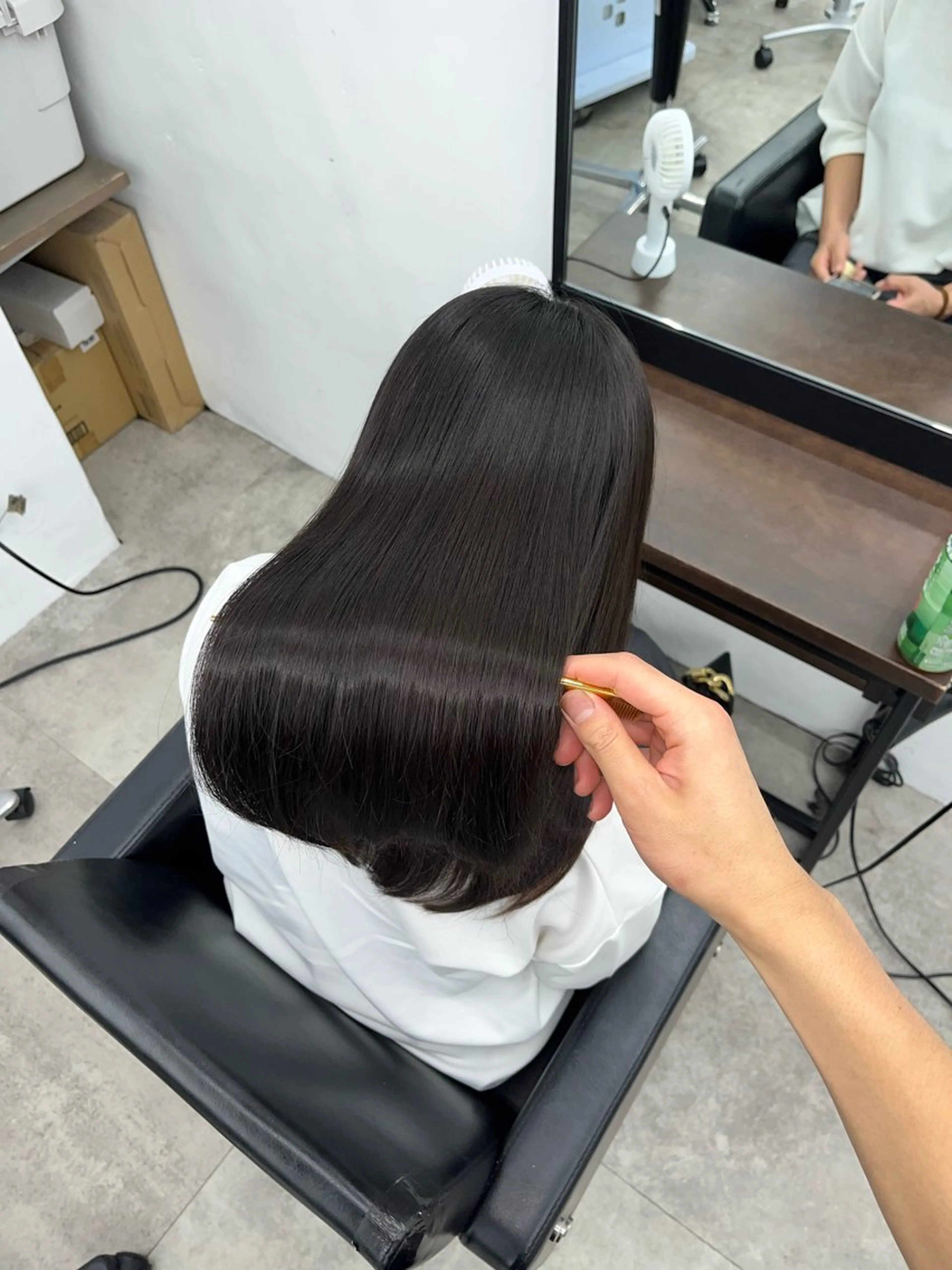 ミディアム 縮毛矯正 トリートメント 髪質改善/艶髪特化 /透明感✨️こうめいのヘアスタイル