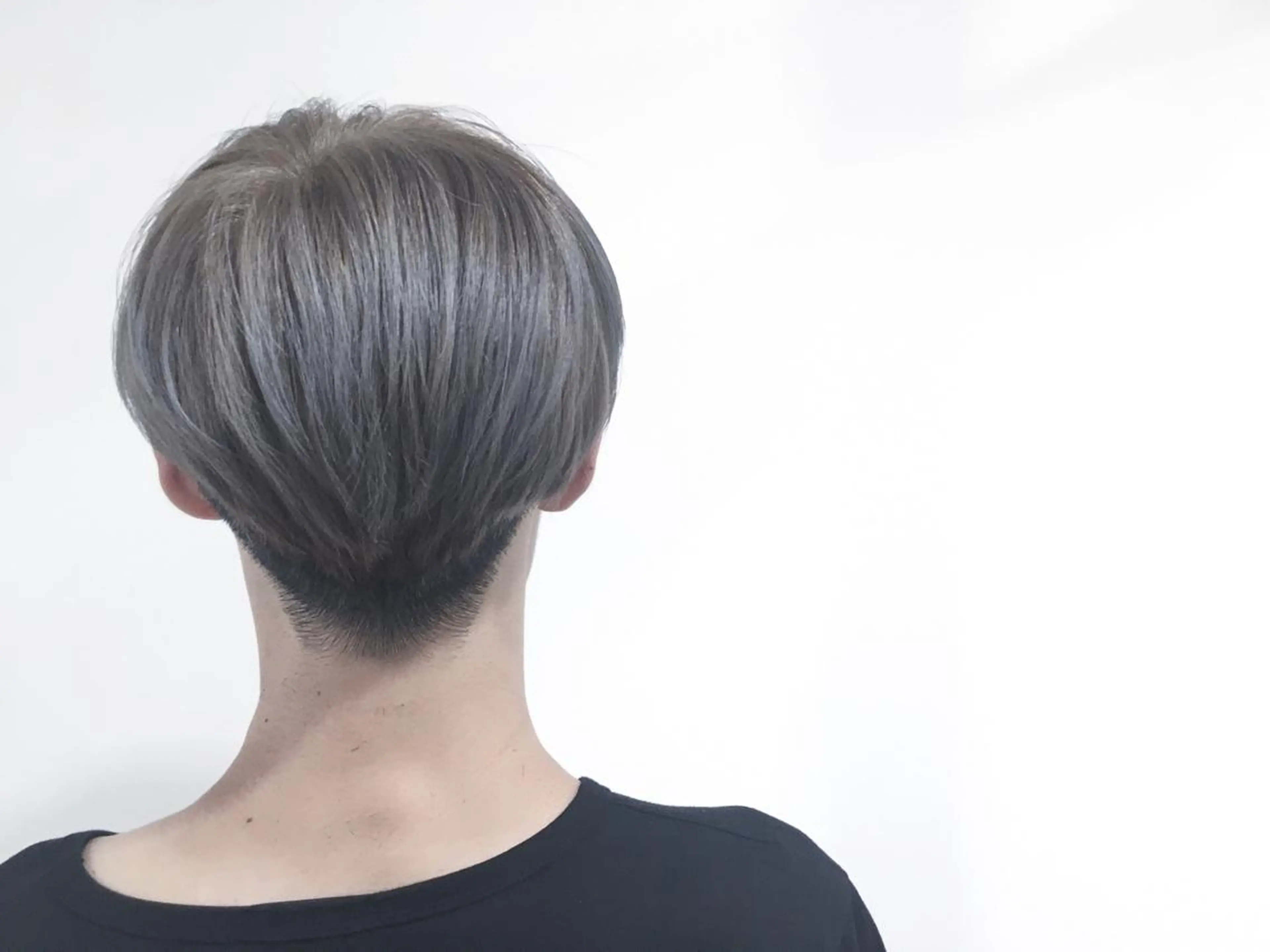 カラー メンズ ダブルカラー てんま さやかのヘアスタイル