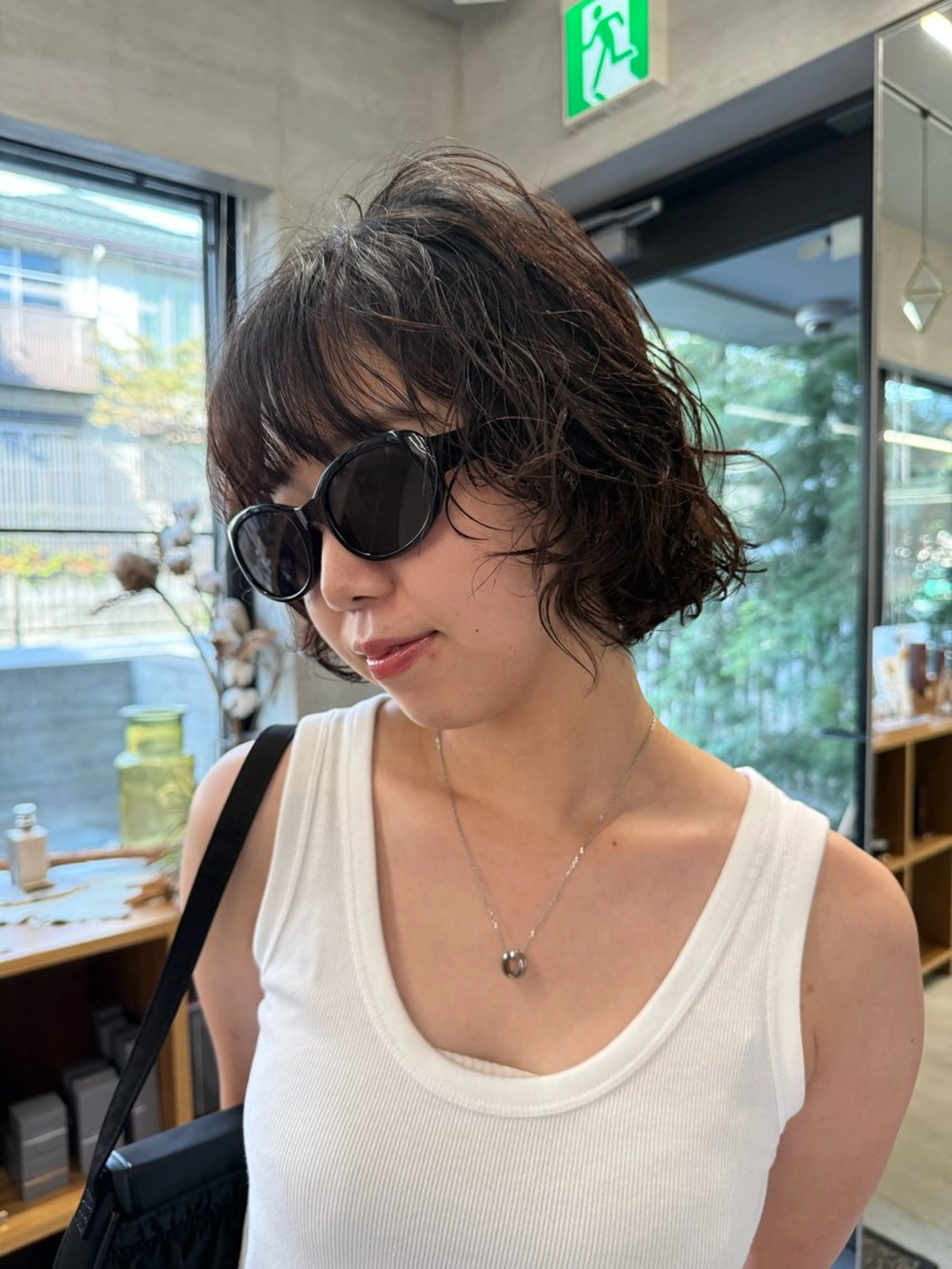 ショート ボブ カット パーマ ｻｶﾓﾄ ﾅｵﾐのヘアスタイル