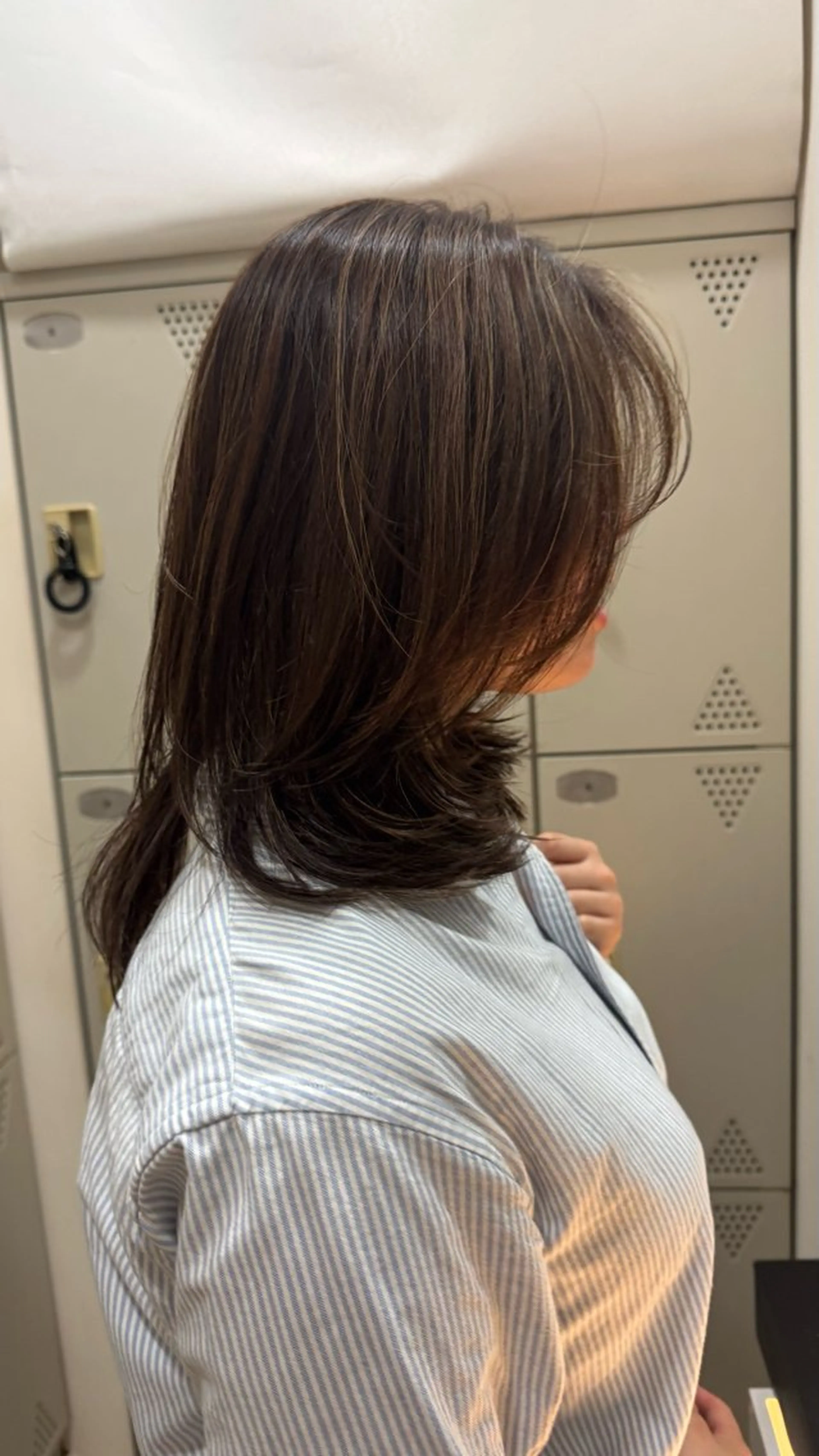 ミディアム レイヤーカット カット くせ毛風パーマ🪡 hikariのヘアスタイル