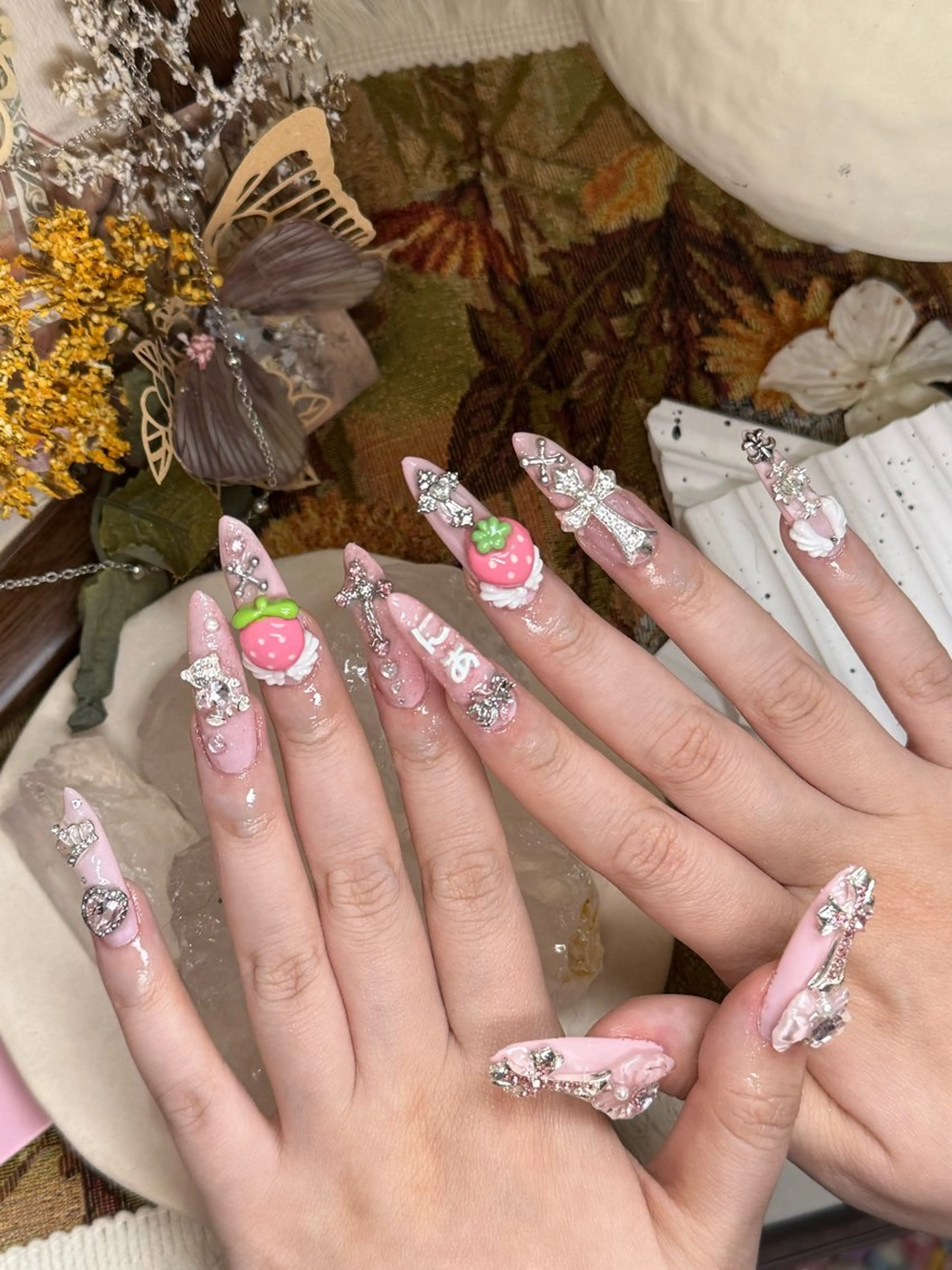 人気No.2✨十本長さ出し量産系ネイル💎の写真