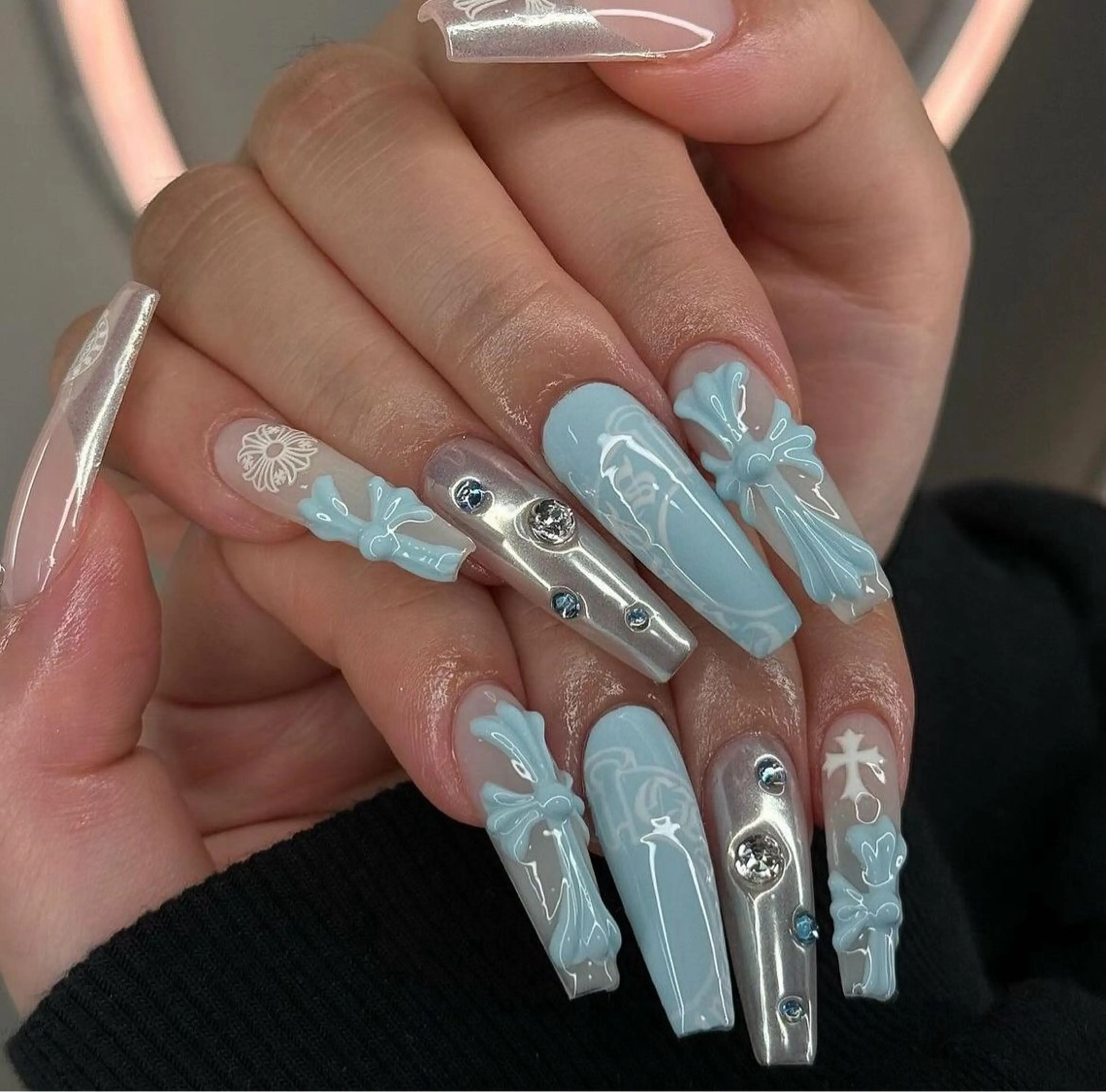 ネイル アートネイル 長さ出し ジェルネイル 韓国ネイル マグネットネイル ハンドネイル Cloudy Chan Nailのネイルデザイン