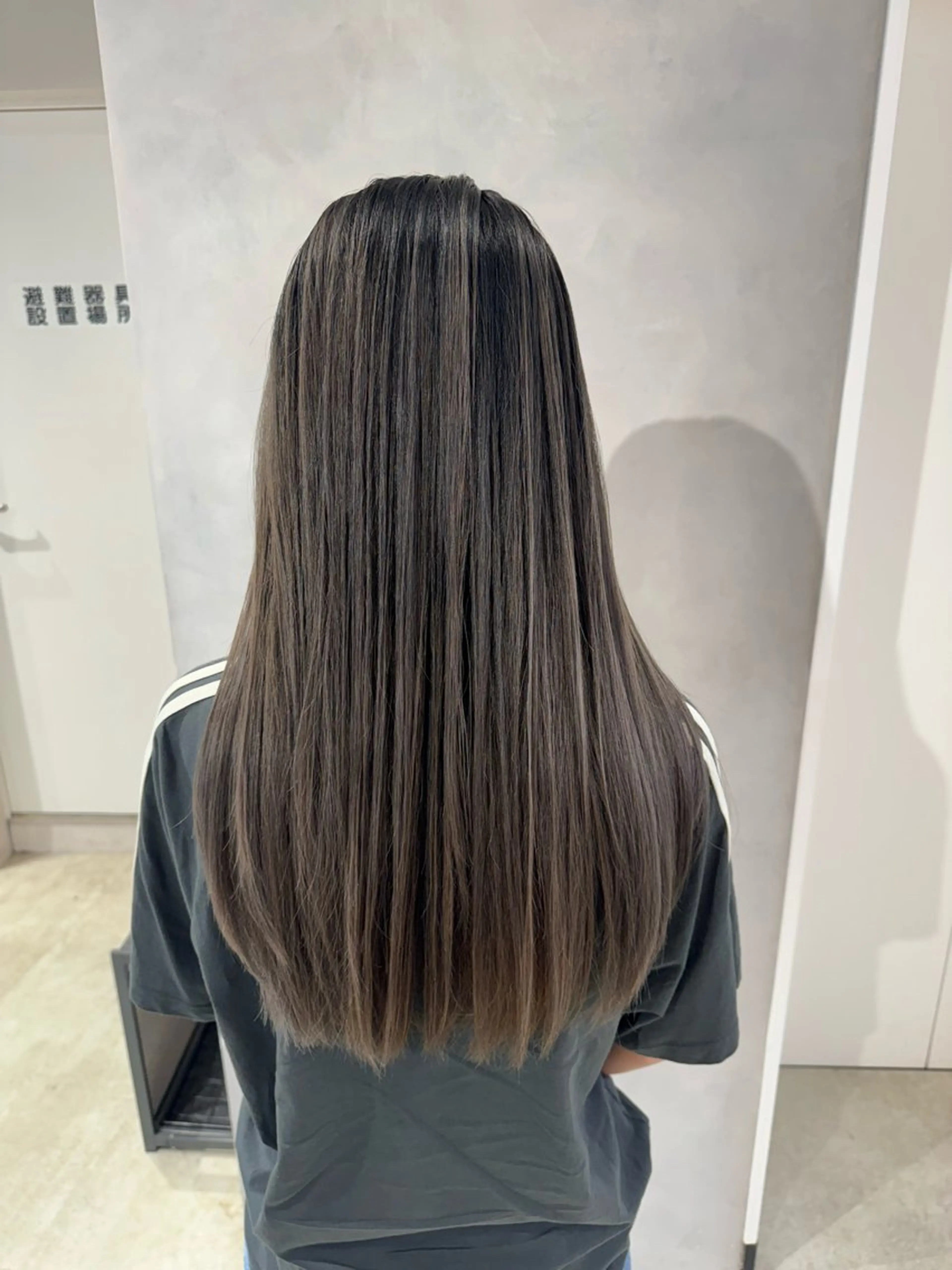 ロング カット ヘアカラー トリートメント 透明感カラー✨艶髪 制作🌱山根あゆみのヘアスタイル