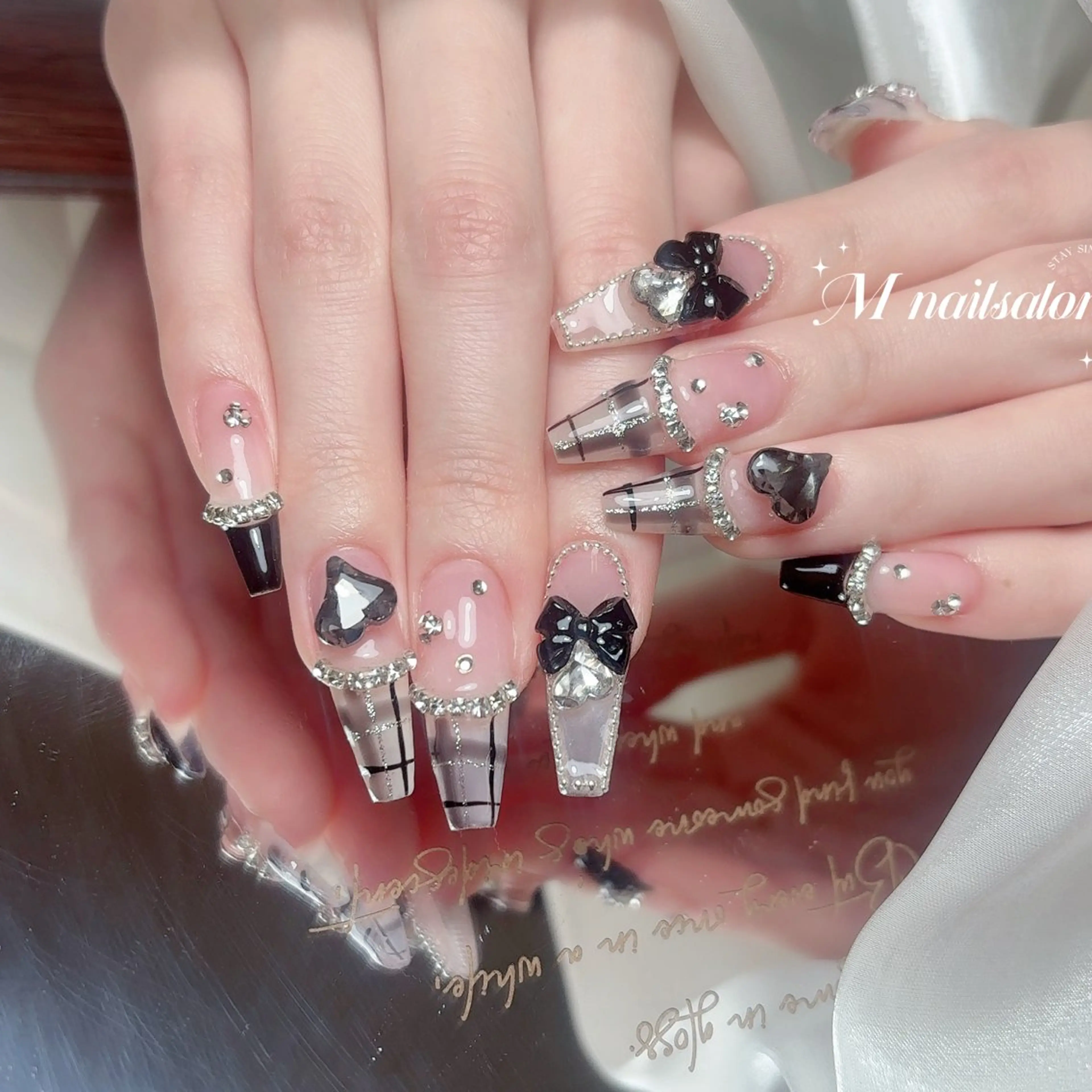 ネイル ハンドネイル M🌷nail 長さだし専門店のネイルデザイン