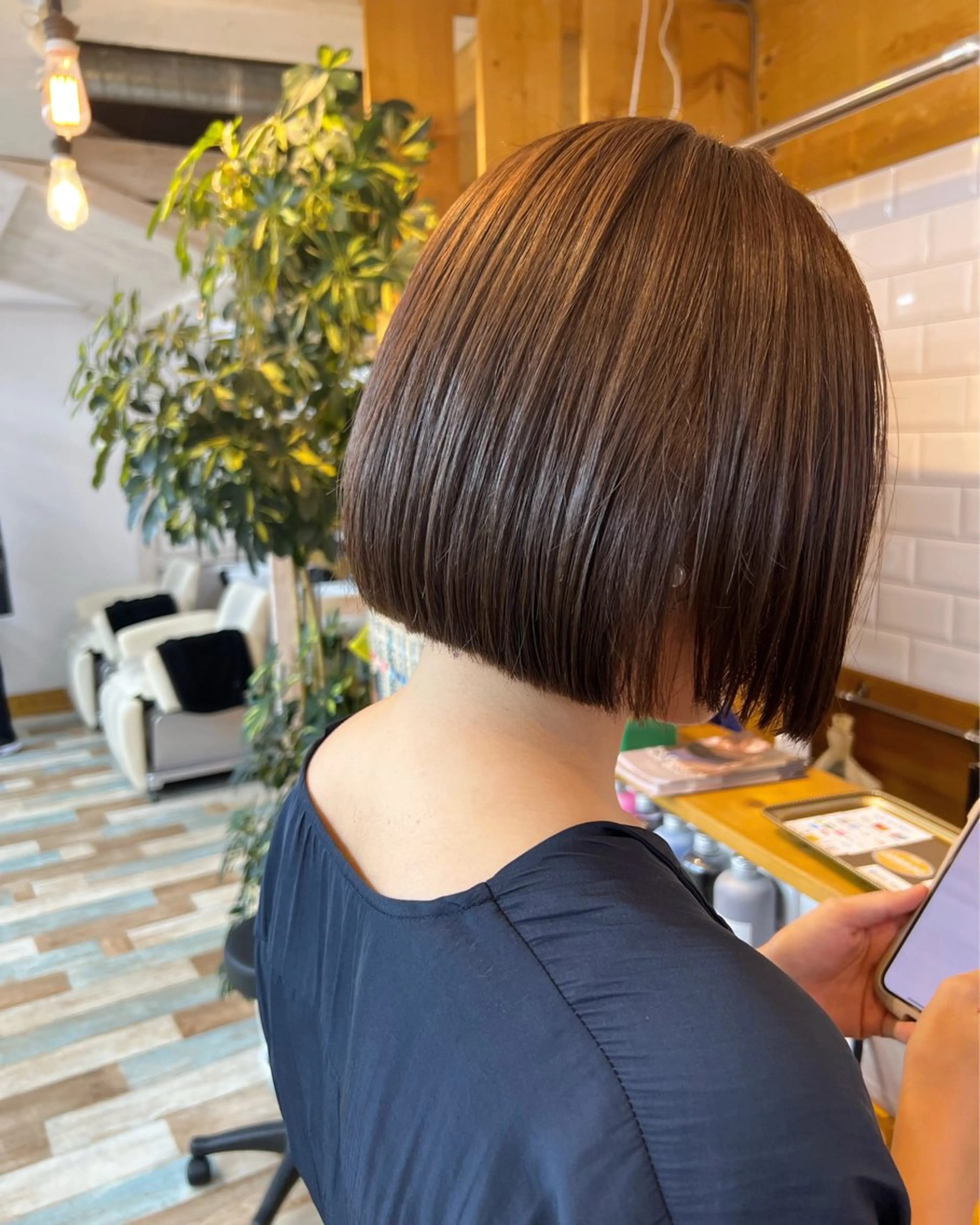 ショート カラー ブラウンカラー ボブ KANA/ボブ/ インナーカラー/艶髪のヘアスタイル