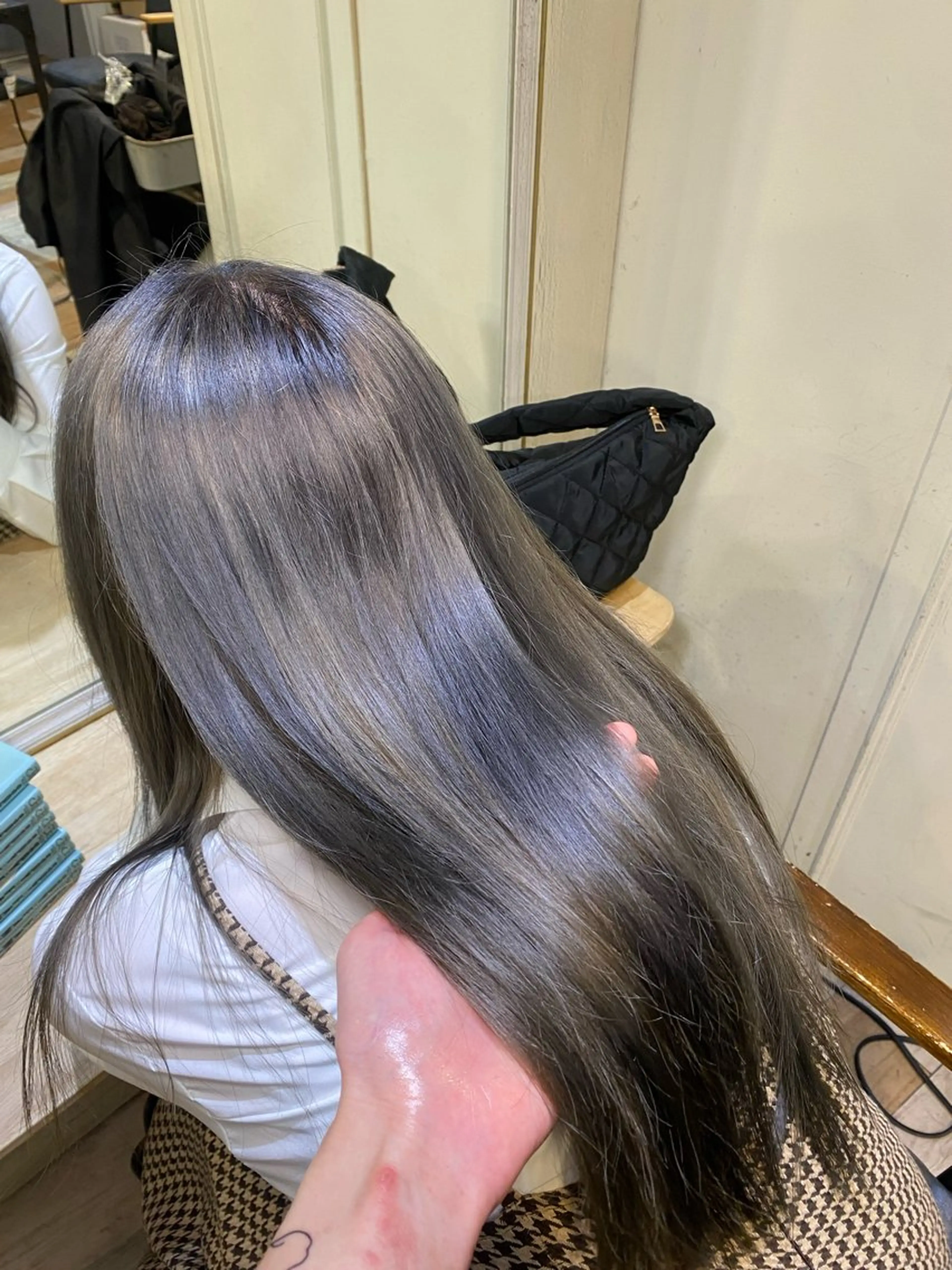 ロング ヘアカラー トリートメント メンズカット/パーマ 艶カラーTAIGA︎のヘアスタイル