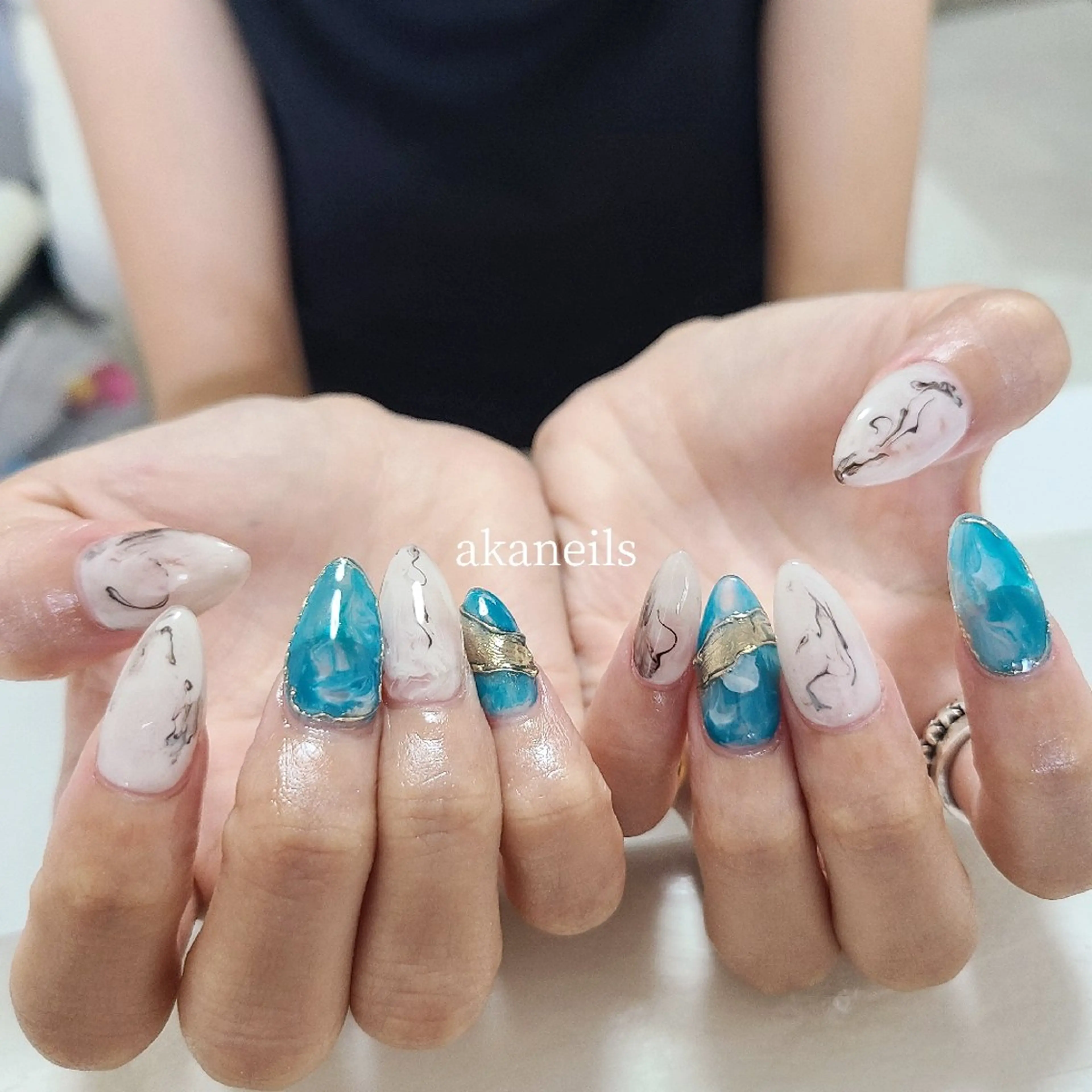 ネイル ミラーネイル 夏ネイル ハンドネイル 【akaneils】 アカネのネイルデザイン