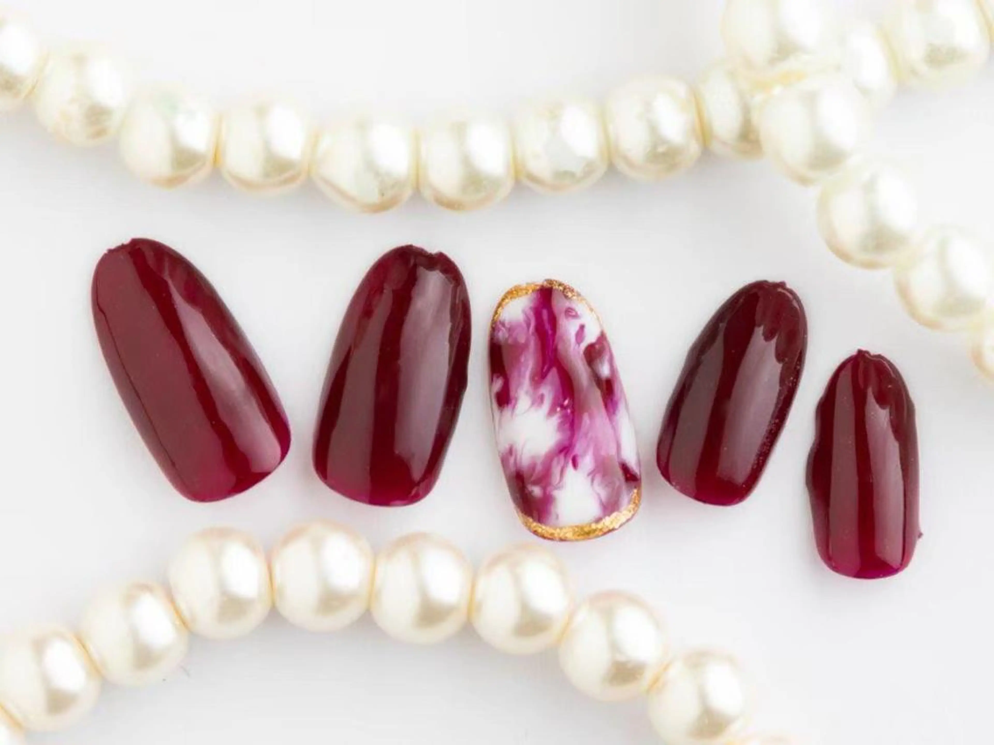 ネイル Tiary Nail Fのネイルデザイン