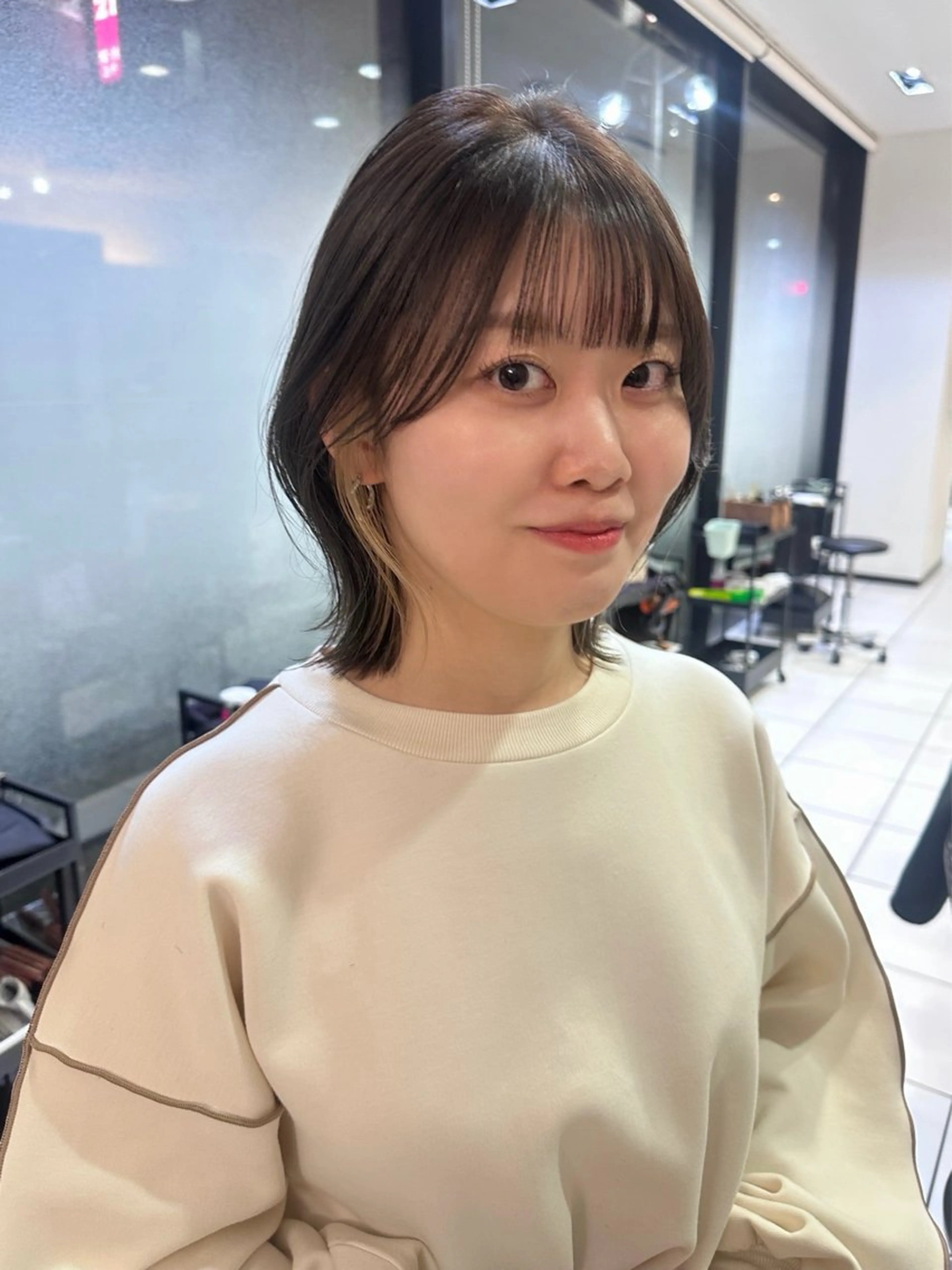 カラー ボブ/レイヤー/ 透明感/Hazukiのヘアスタイル