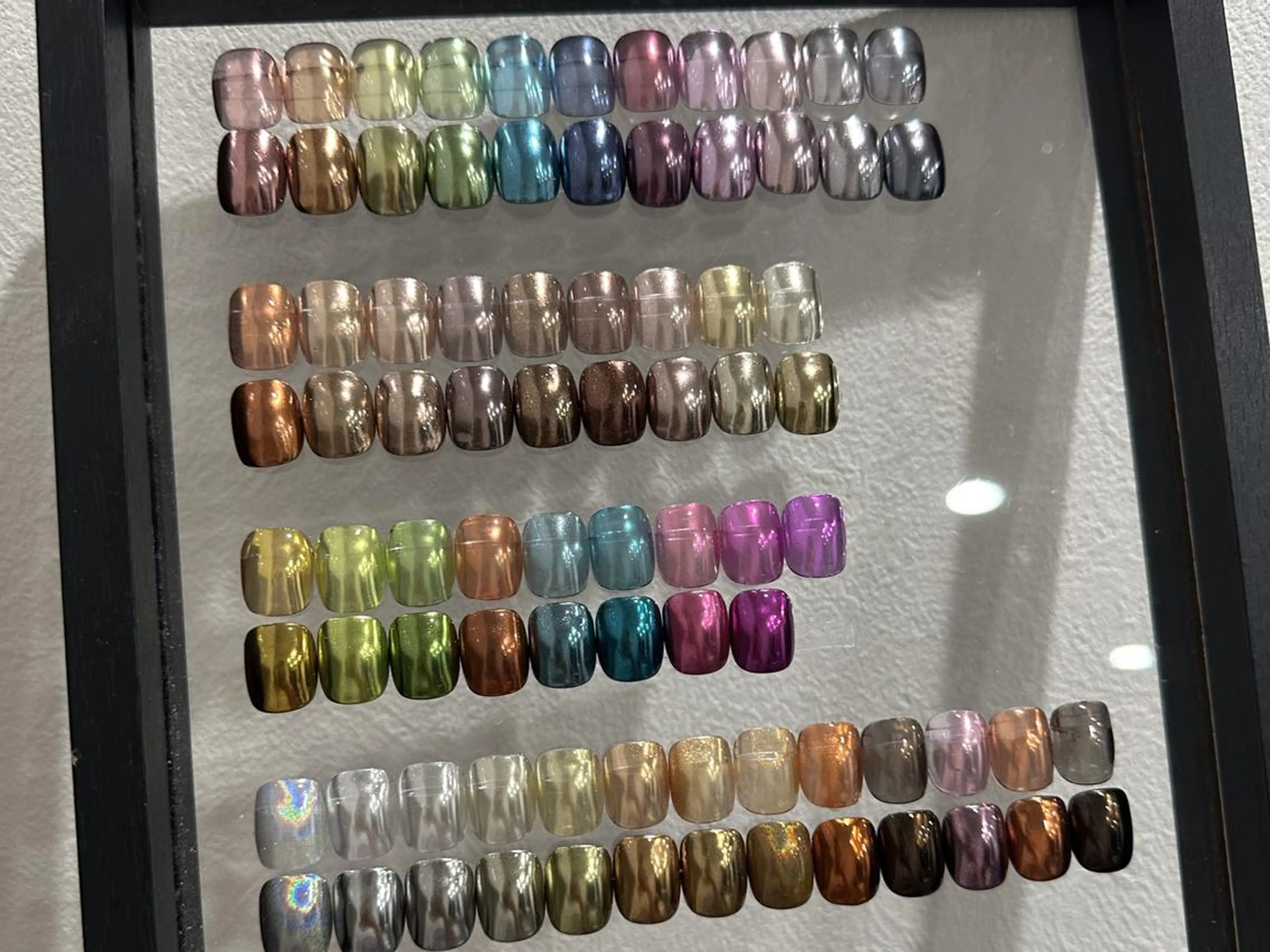 ネイル Dark Honey Ivyのネイルデザイン