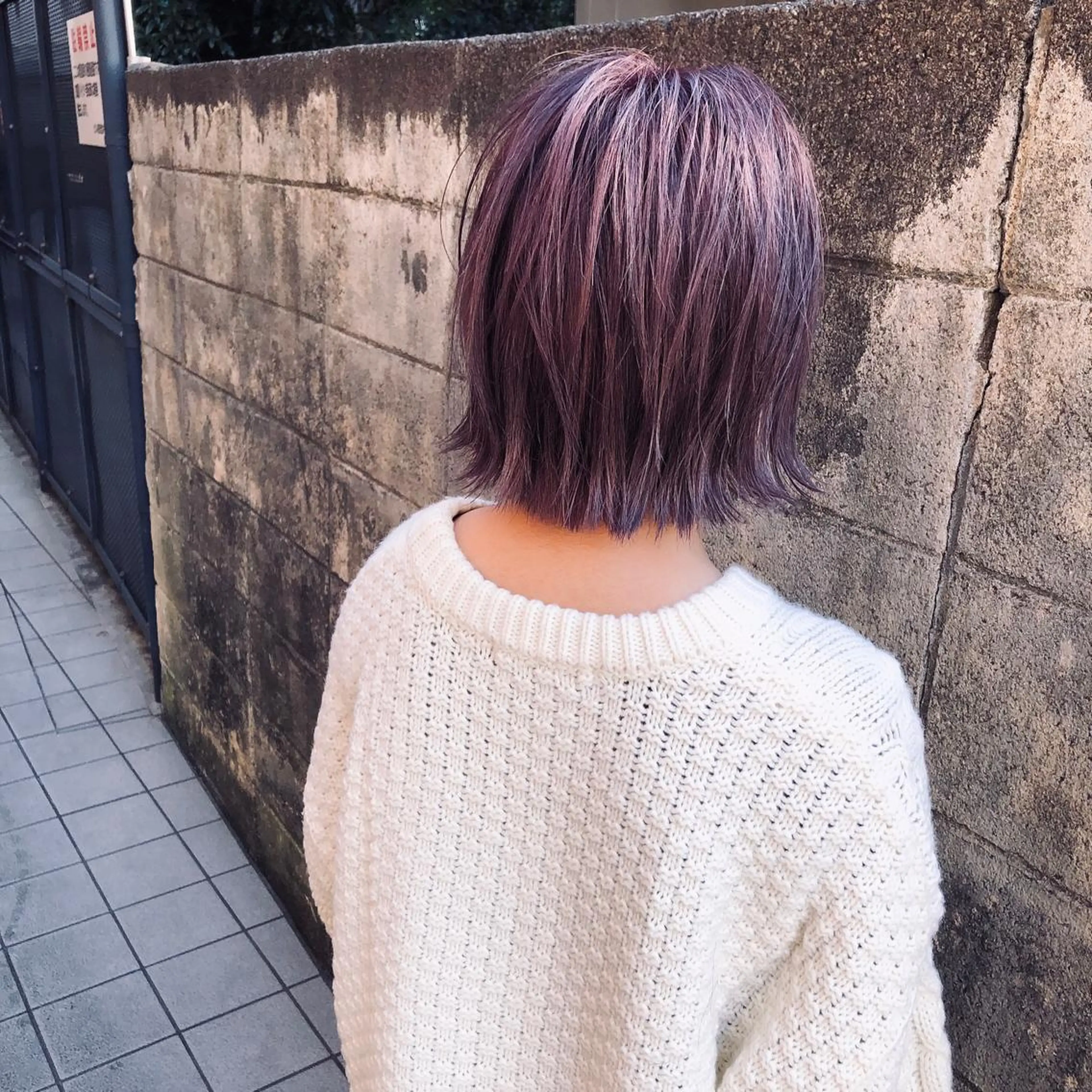 ショート カラー アッシュ ブリーチ ピンクカラー ピンクアッシュ 髪質改善、エクステ 山口卓哉のヘアスタイル