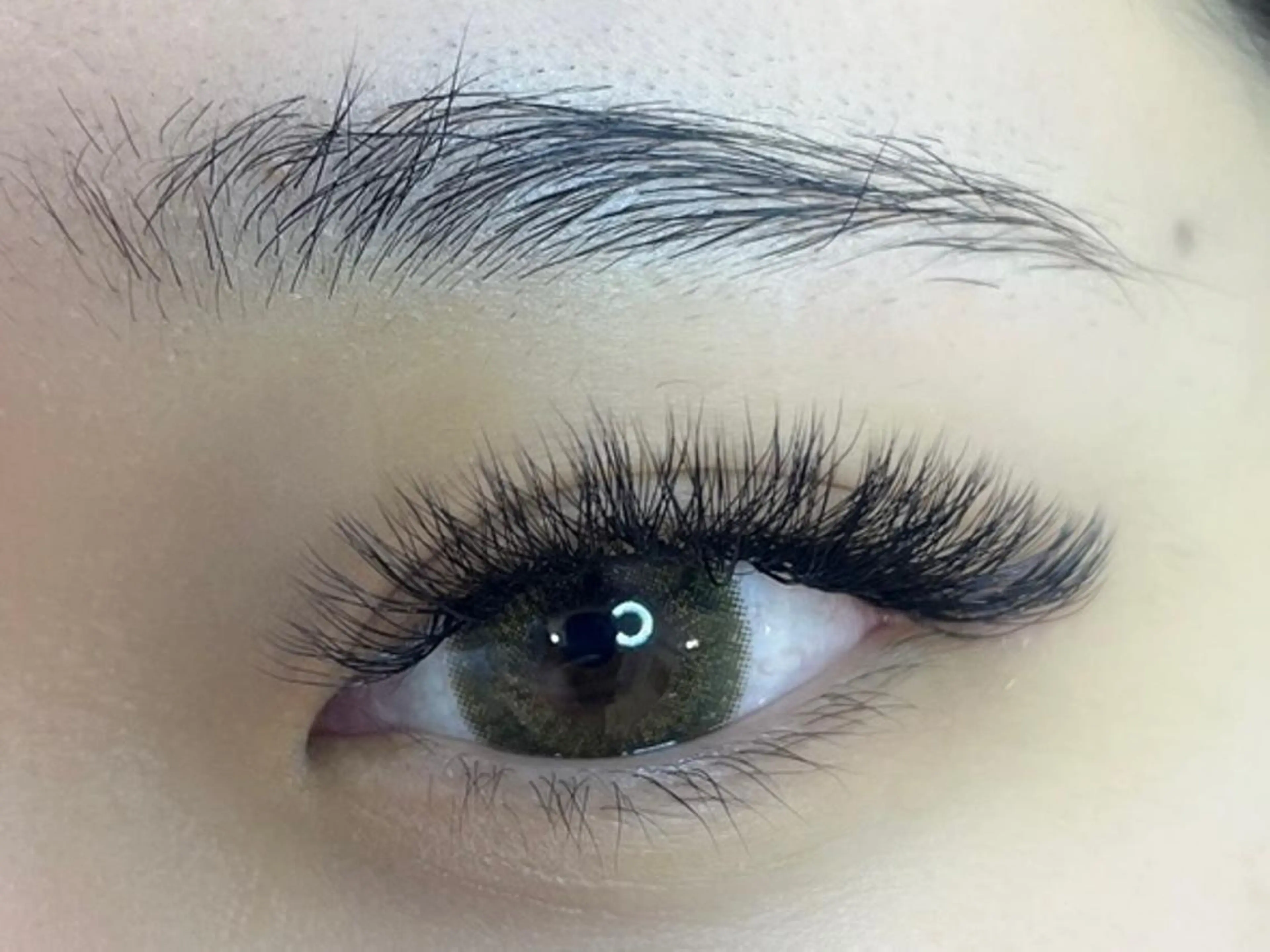 マツエク・マツパ 付け放題 バインドロック フラットラッシュ パリジェンヌラッシュリフト まつげパーマ マツエク オーロラ所属・AURORA RINAのマツエク・マツパデザイン