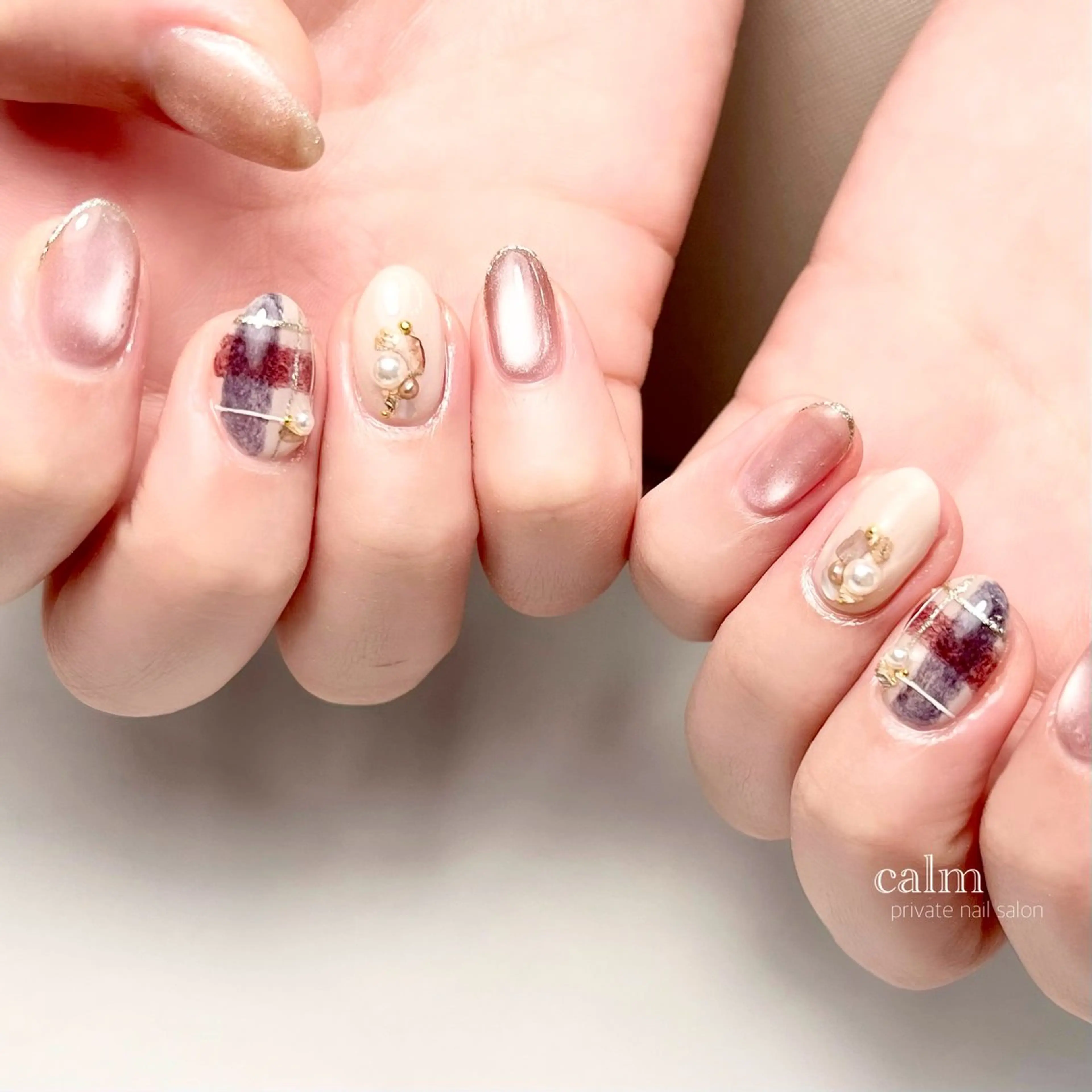 ネイル ハンドネイル calm 〔ｶｰﾑ〕のネイルデザイン