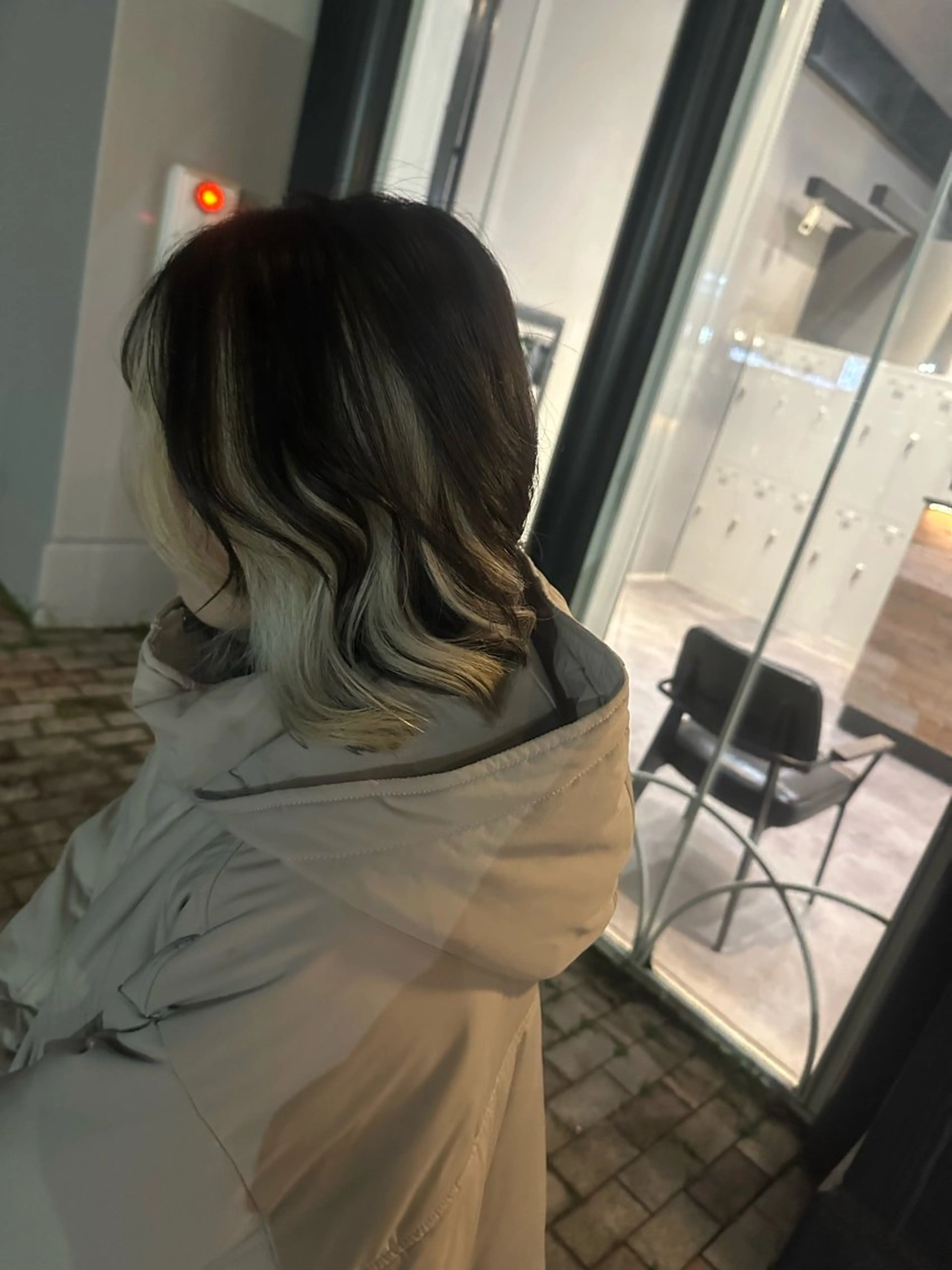 セミロング ヘアカラー Agu まゆかのヘアスタイル