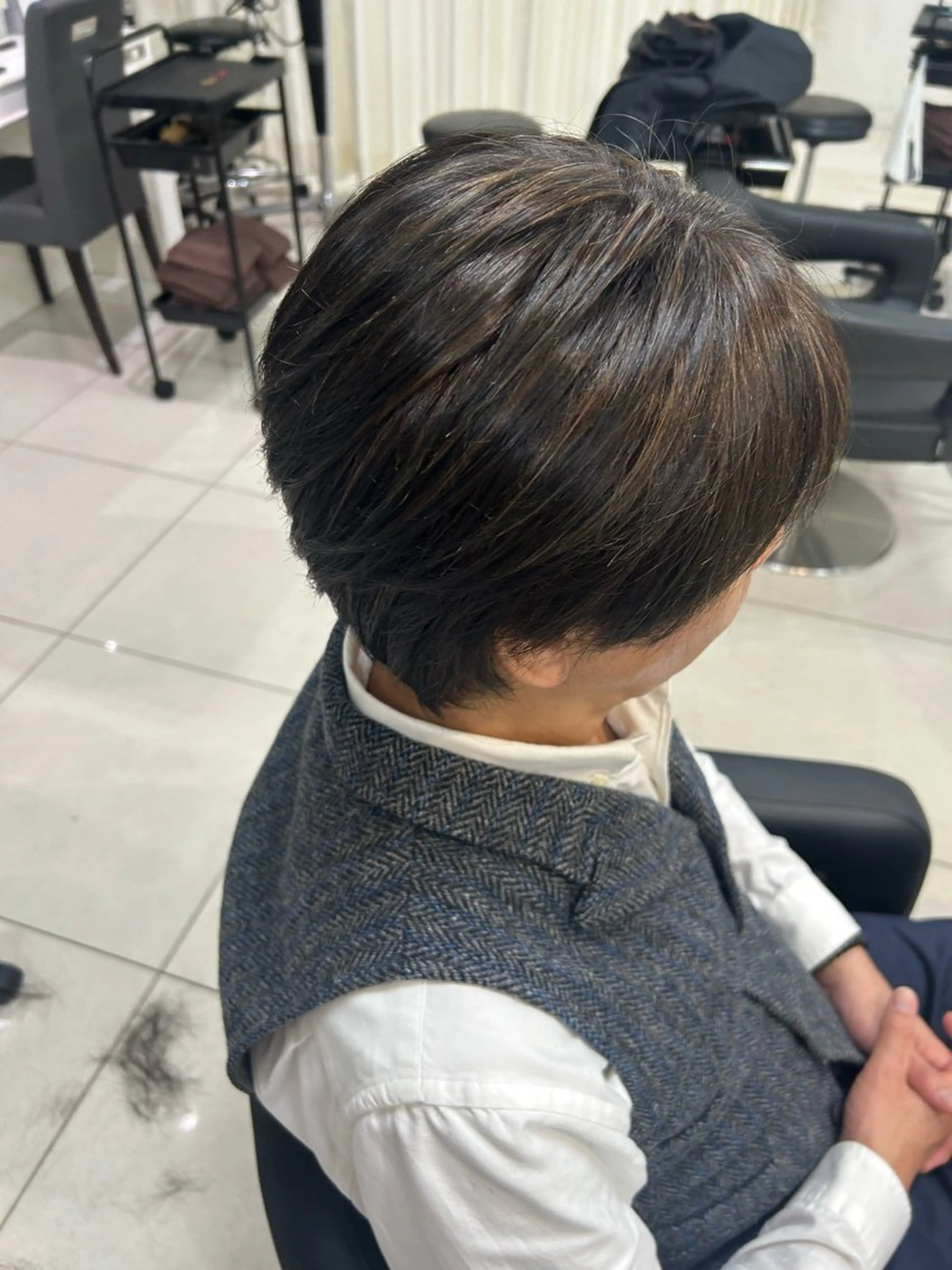 ショート ハイライト 【縮毛矯正/レディー スカット】美涼🎀のヘアスタイル