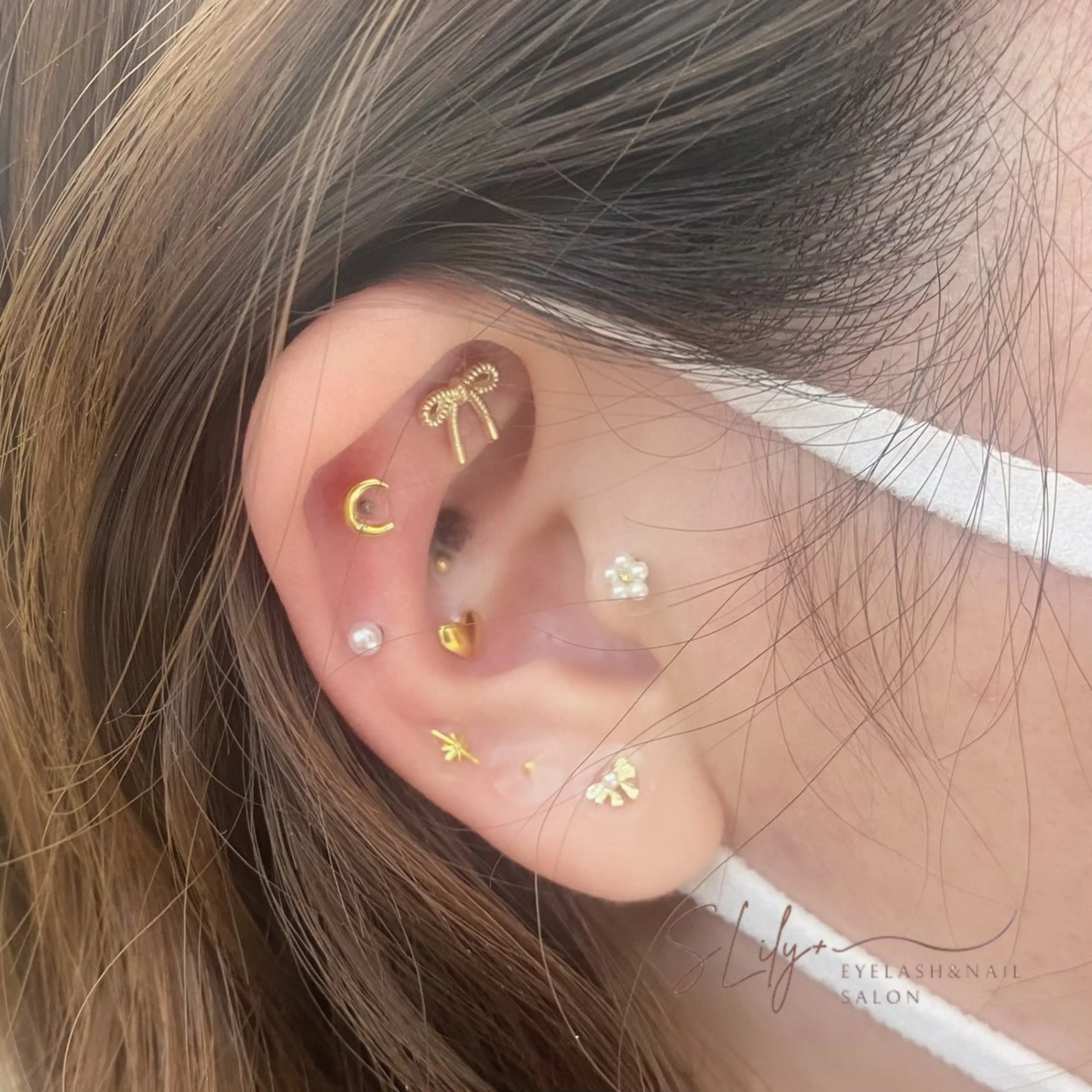 耳ツボジュエリー👂両耳13​〜​20粒の写真