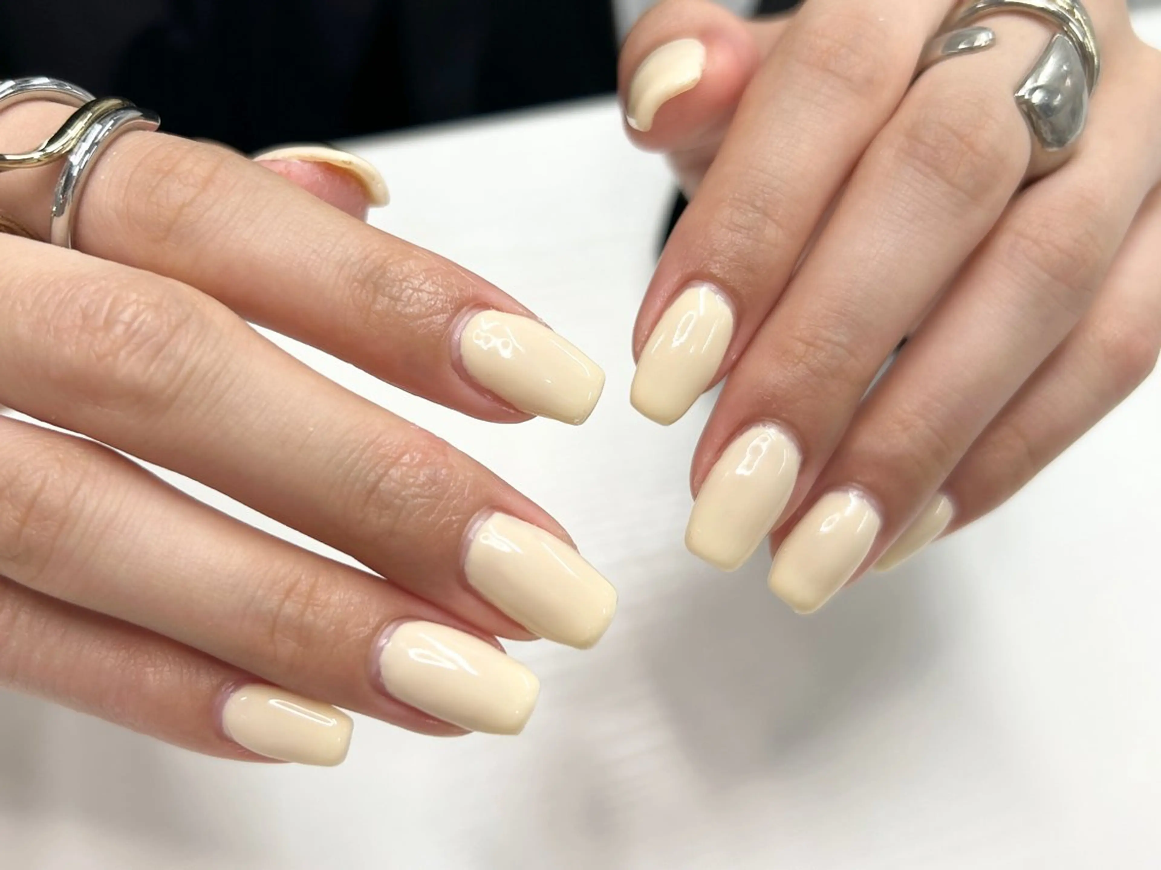 ネイル 桜ネイル ロングネイル オフィスネイル ワンカラーネイル パステルネイル ハンドネイル Forca total studio所属・Forca Airaのネイルデザイン