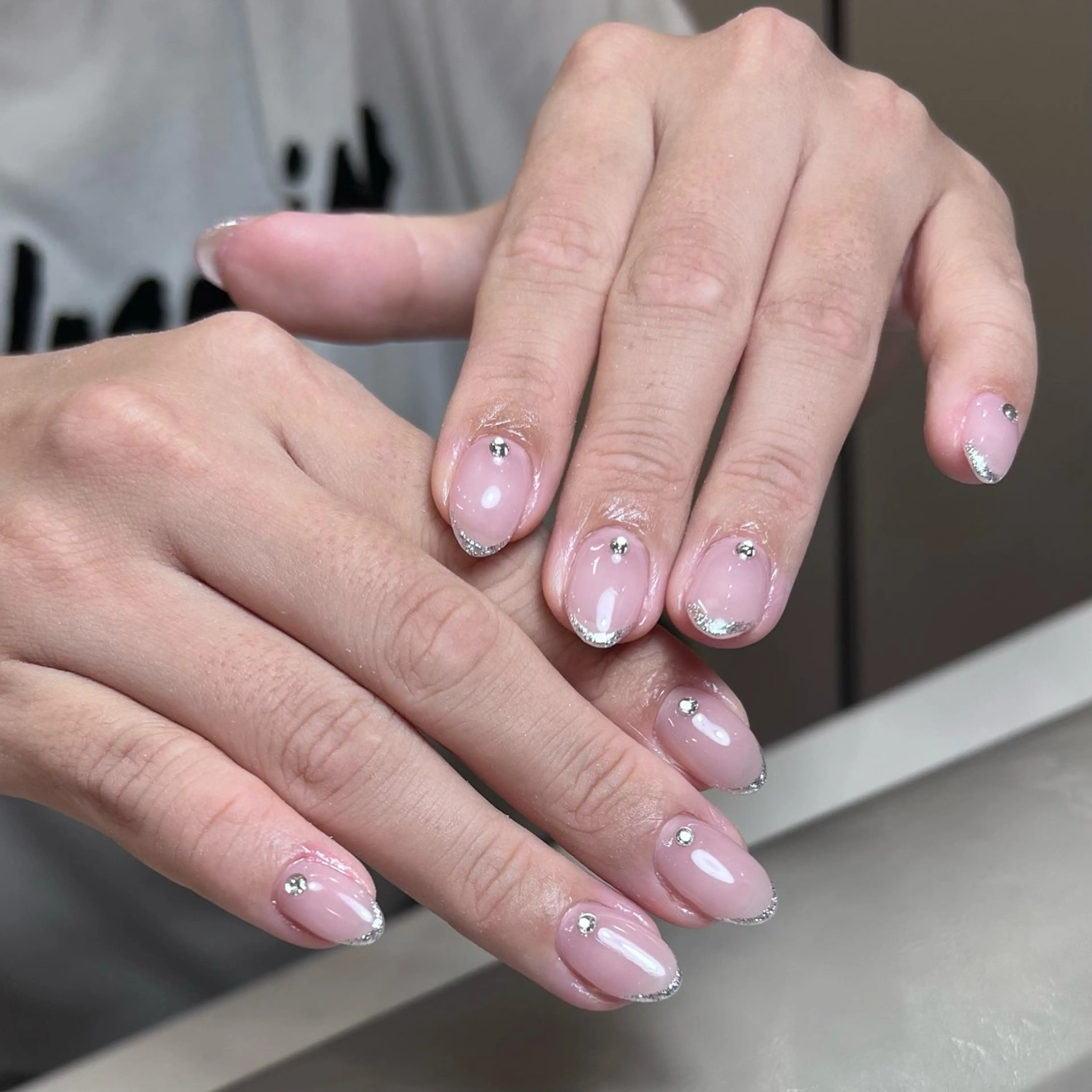 ネイル オフィスネイル Luna nail— kanaeのネイルデザイン