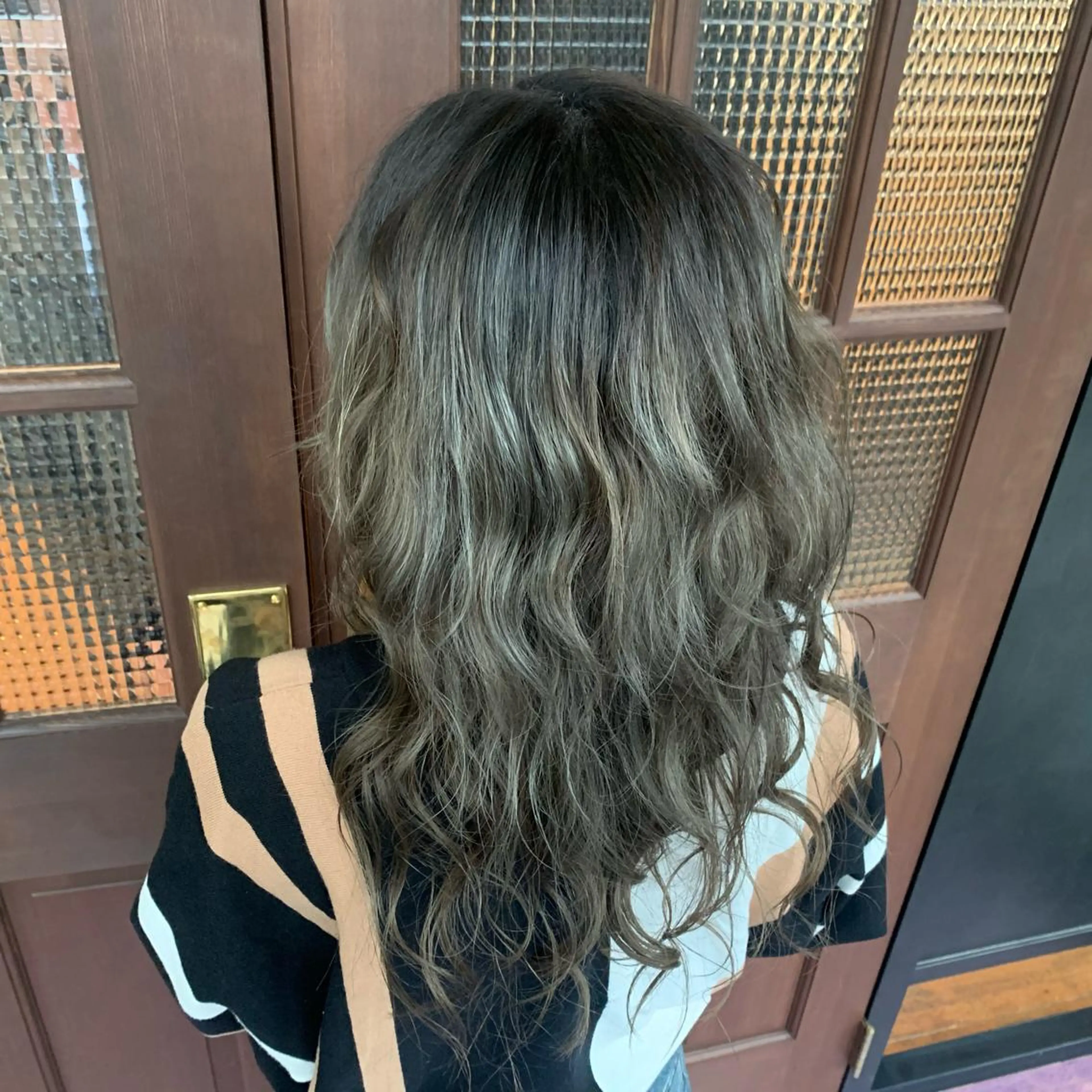 カラー ヘアアレンジ newi TATSUのヘアスタイル