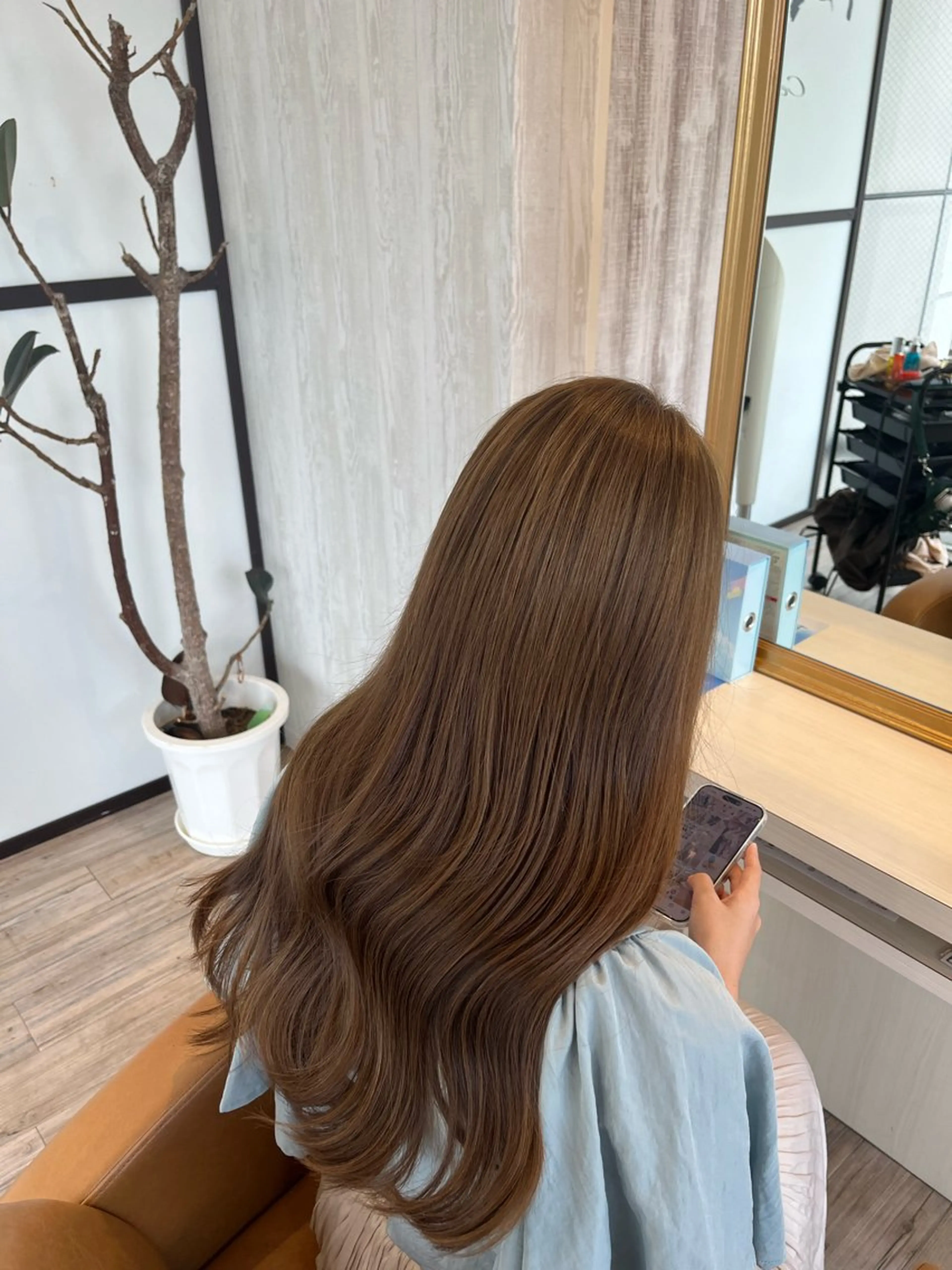 ロング カラー ベージュカラー ヘーゼル ヘアカラー ブリーチなしWカラー レイヤー/Rickyのヘアスタイル