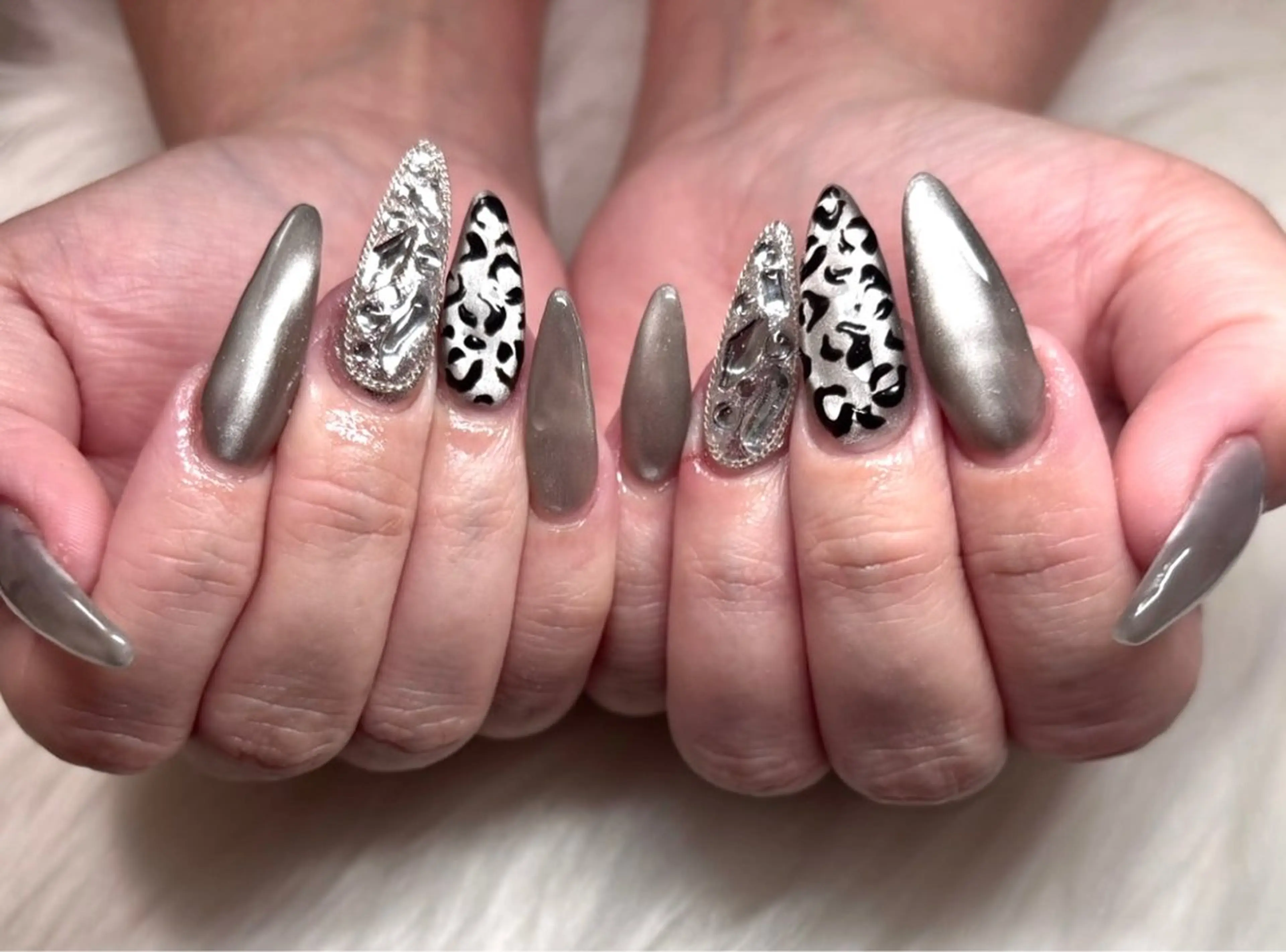 ロング kurumi nailのネイルデザイン