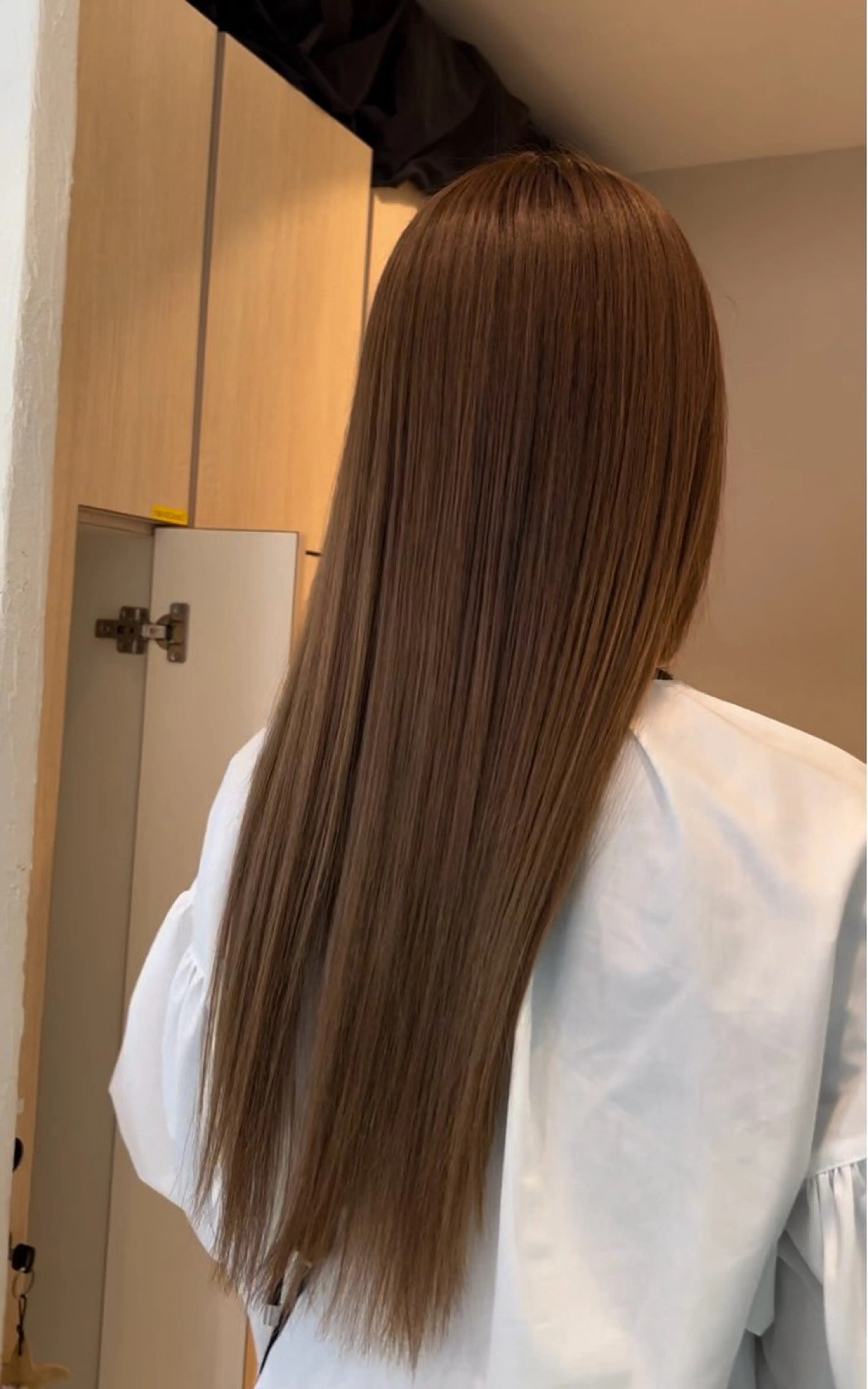 ロング muze所属・髪質改善/酸性ストレ ート/ブリーチ縮毛のヘアスタイル