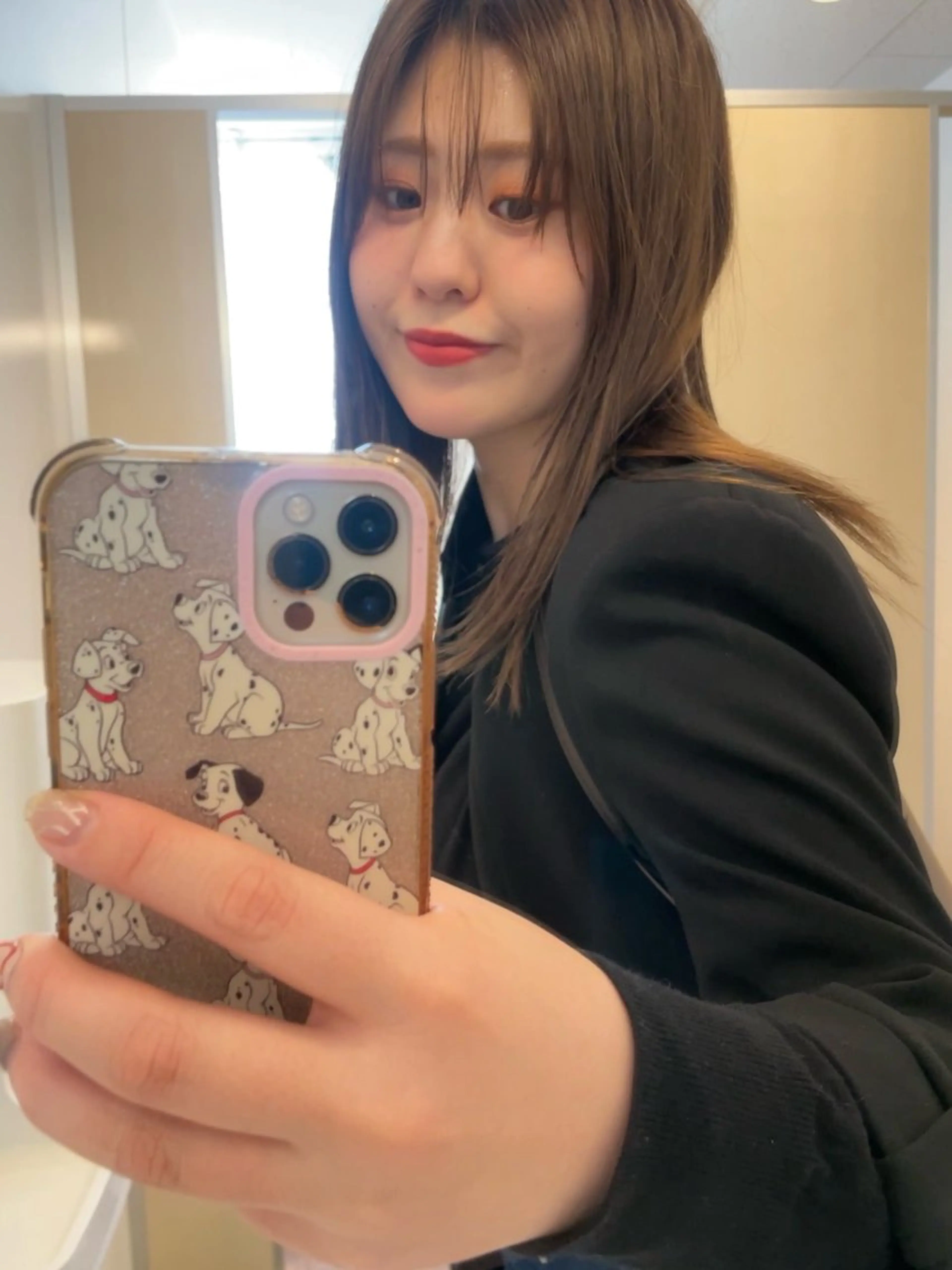 カラー 🤍LOREN エリコ🌈のヘアスタイル