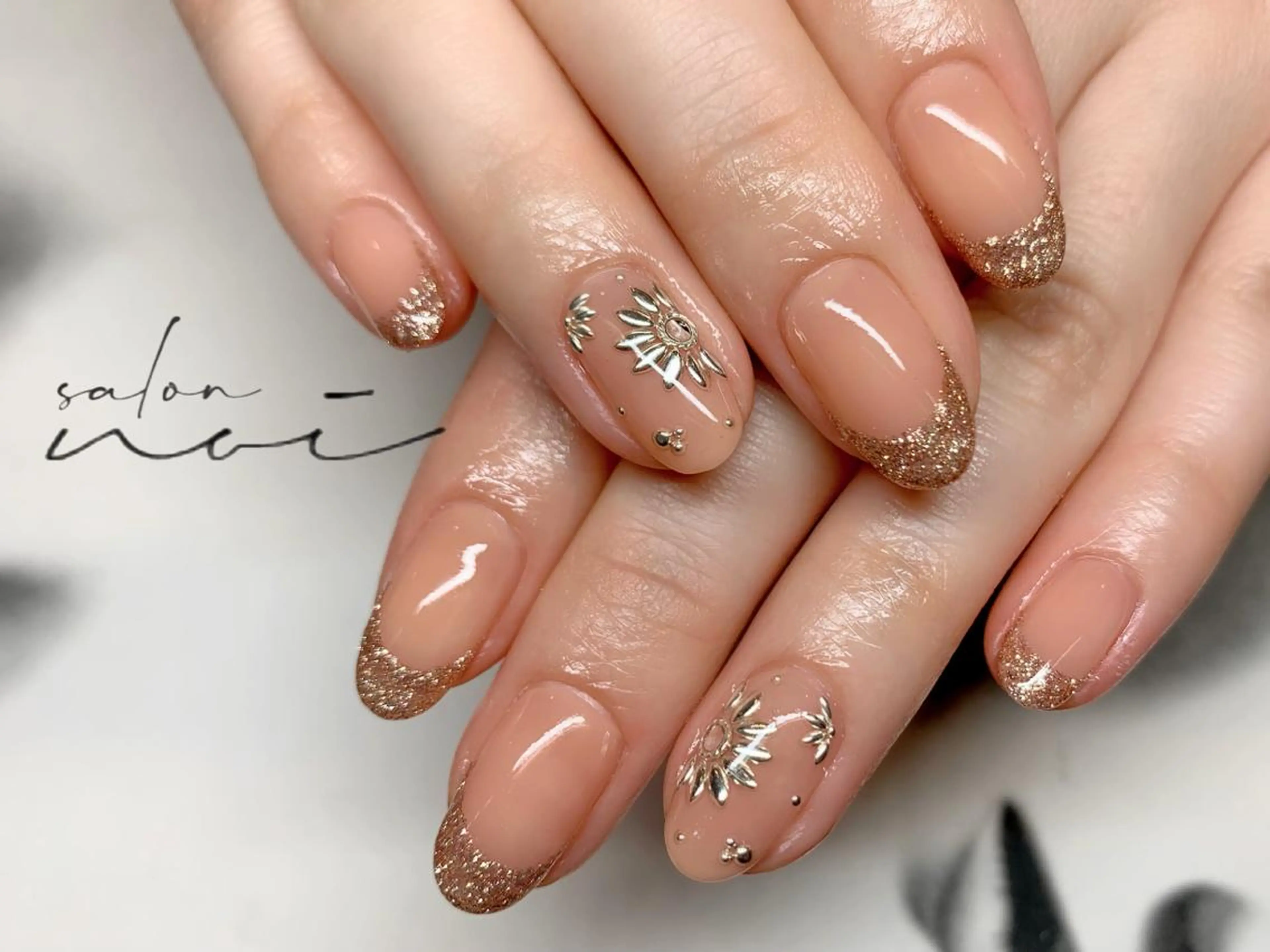 ネイル フレンチネイル salon noi所属・salon noiのネイルデザイン