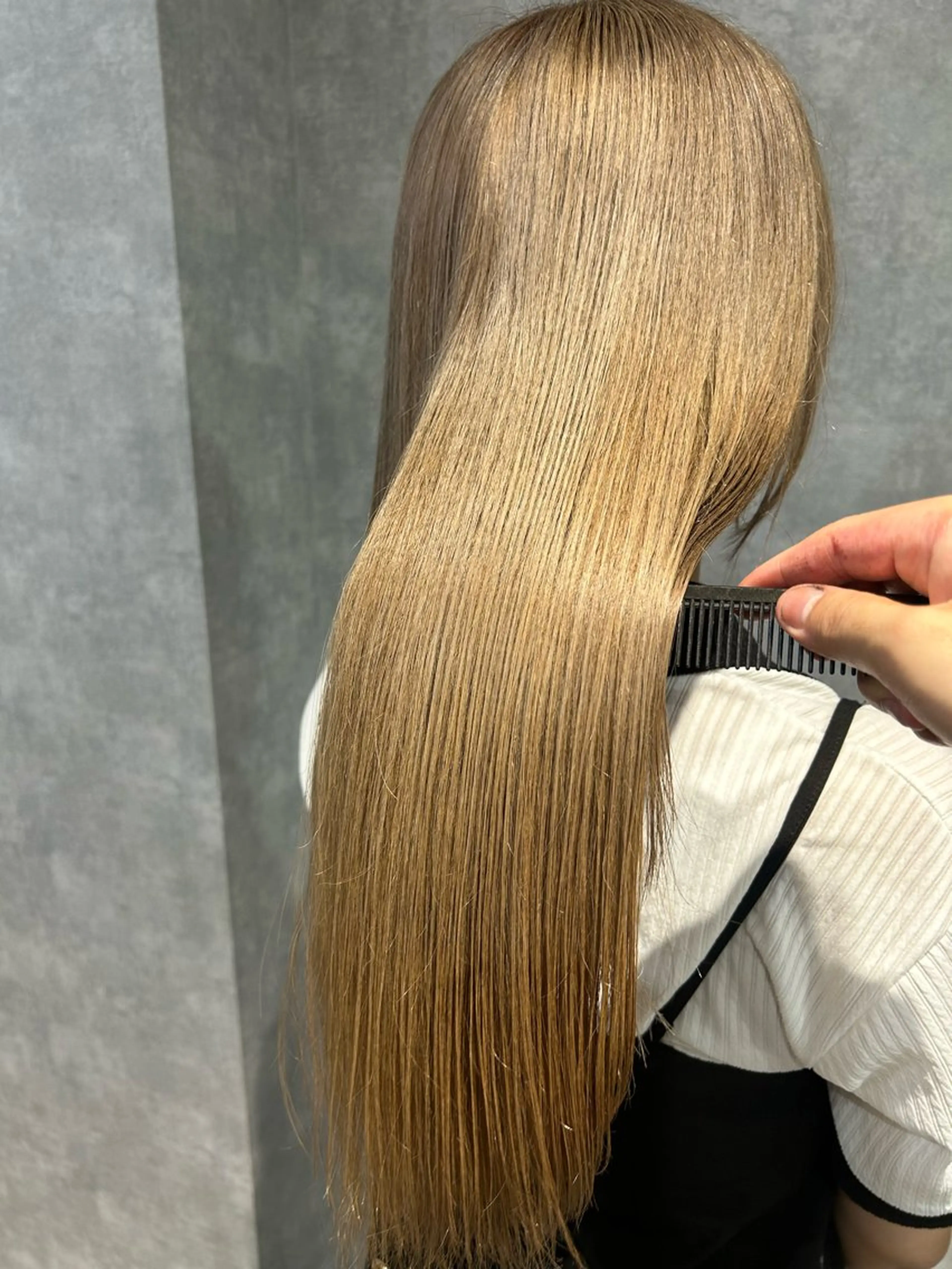 ロング カラー 最新ケアカラー 髪質改善YUTOのヘアスタイル