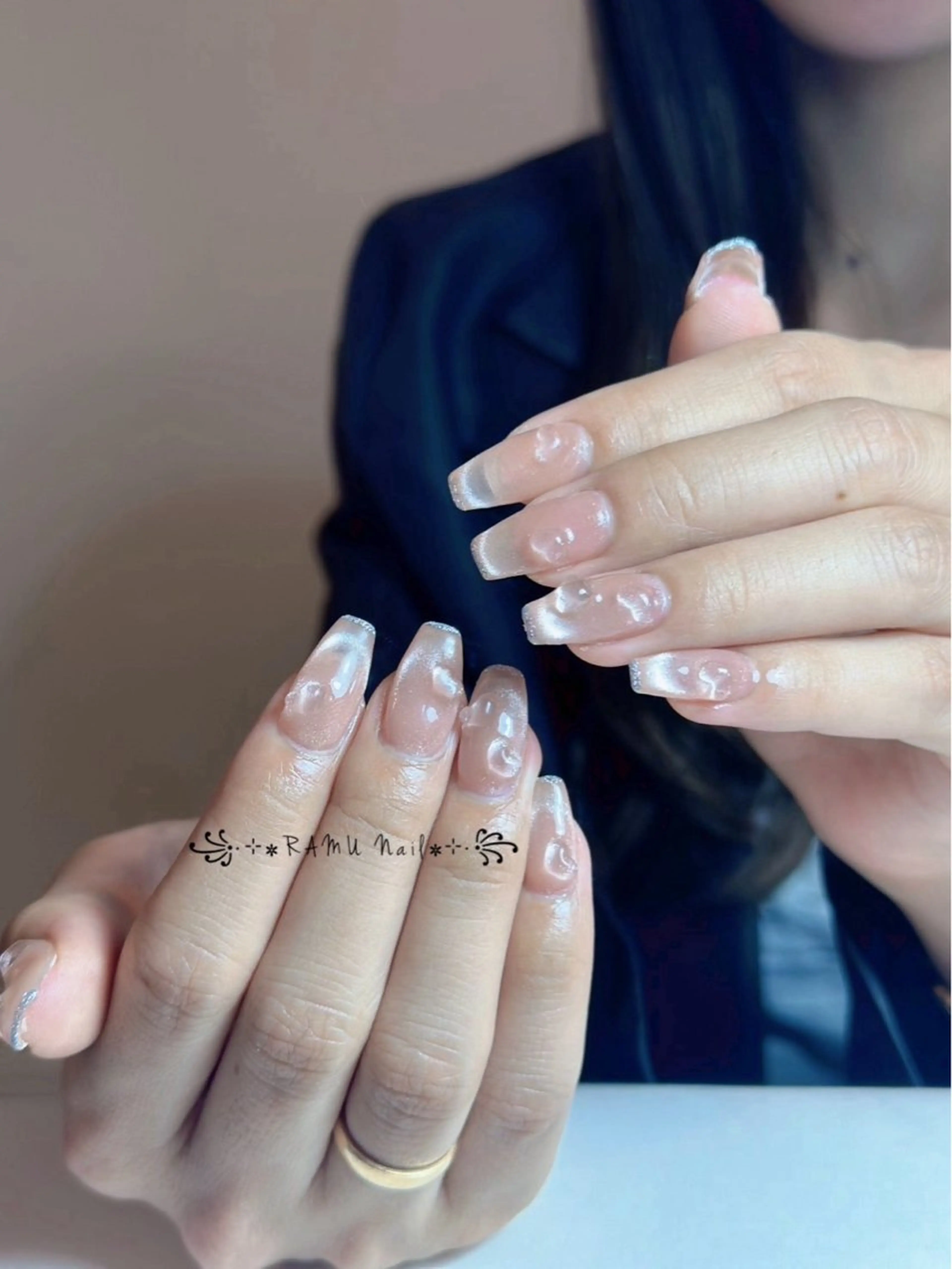 ネイル キラキラネイル マグネットネイル ミラーネイル ピンク 夏ネイル ハンドネイル RAMU Nail 恵比寿店のネイルデザイン