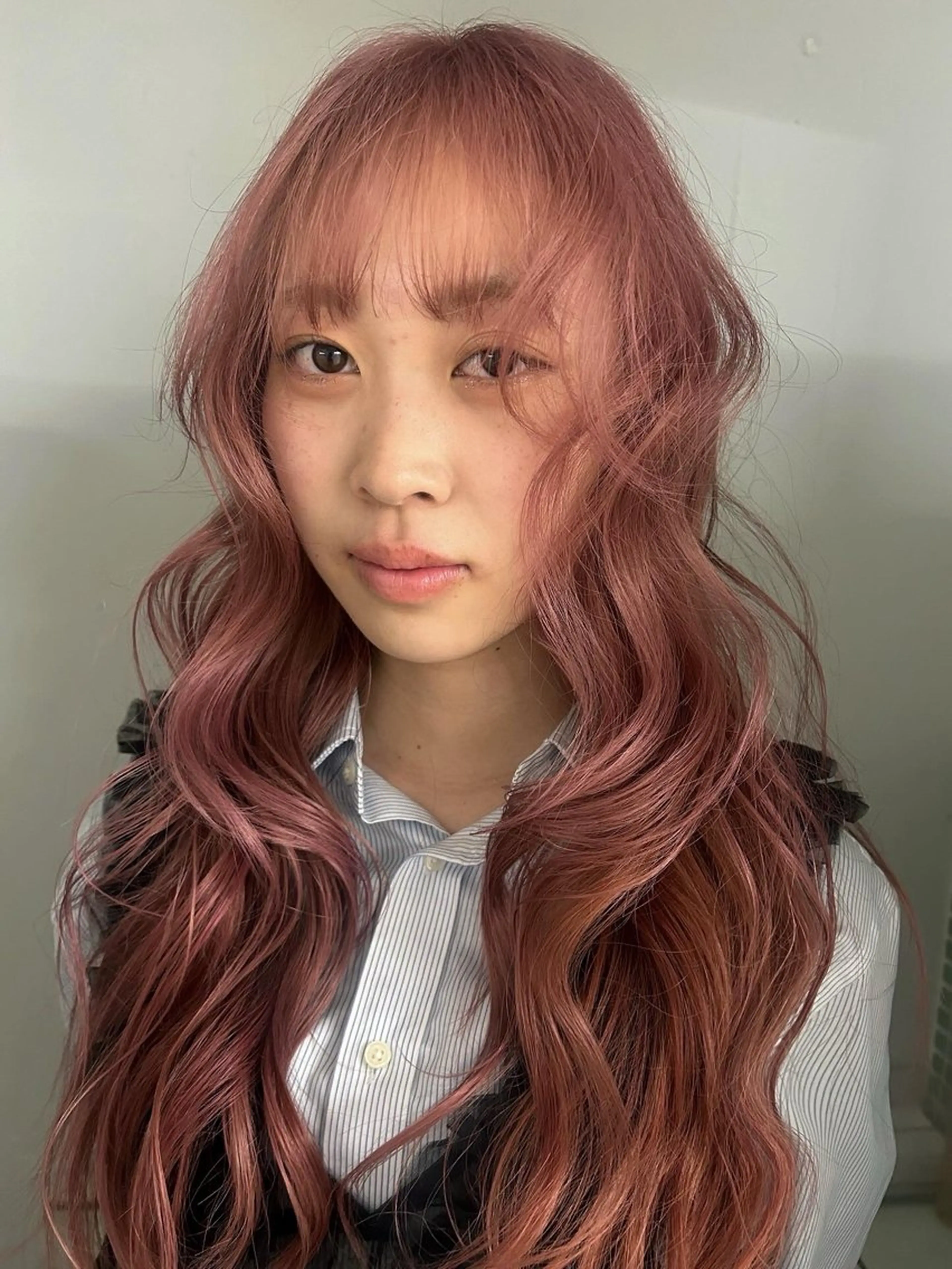 ロング カラー カット ヘアカラー トリートメント hen所属・心斎橋/レイヤー/ ブリーチ/モエのヘアスタイル