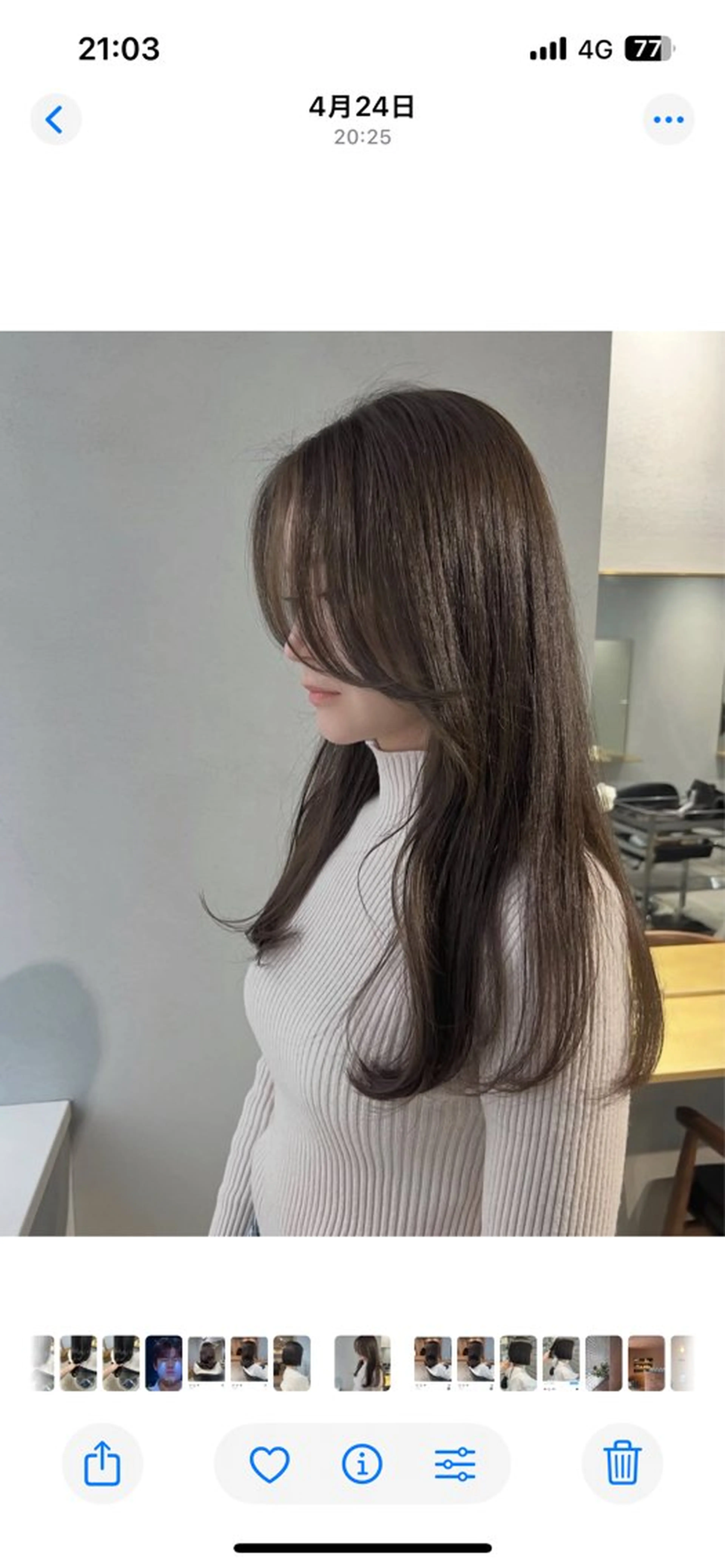 ロング カラー ヘアカラー トリートメント akane/ベージュ /オリーブ/ブラウンのヘアスタイル