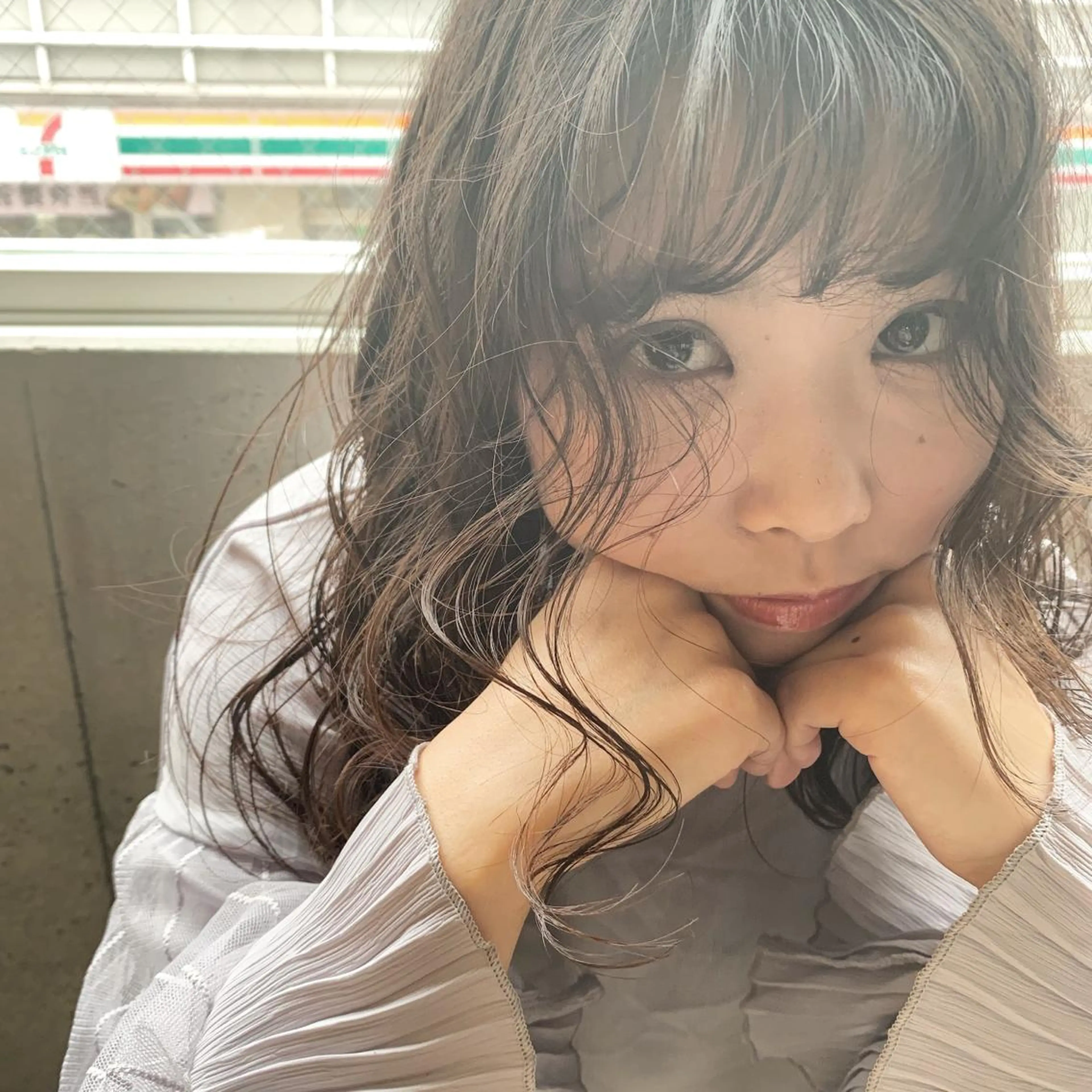 ミディアム カット ヘアカラー トリートメント 韓国　縮毛矯正 髪質改善　木村のヘアスタイル