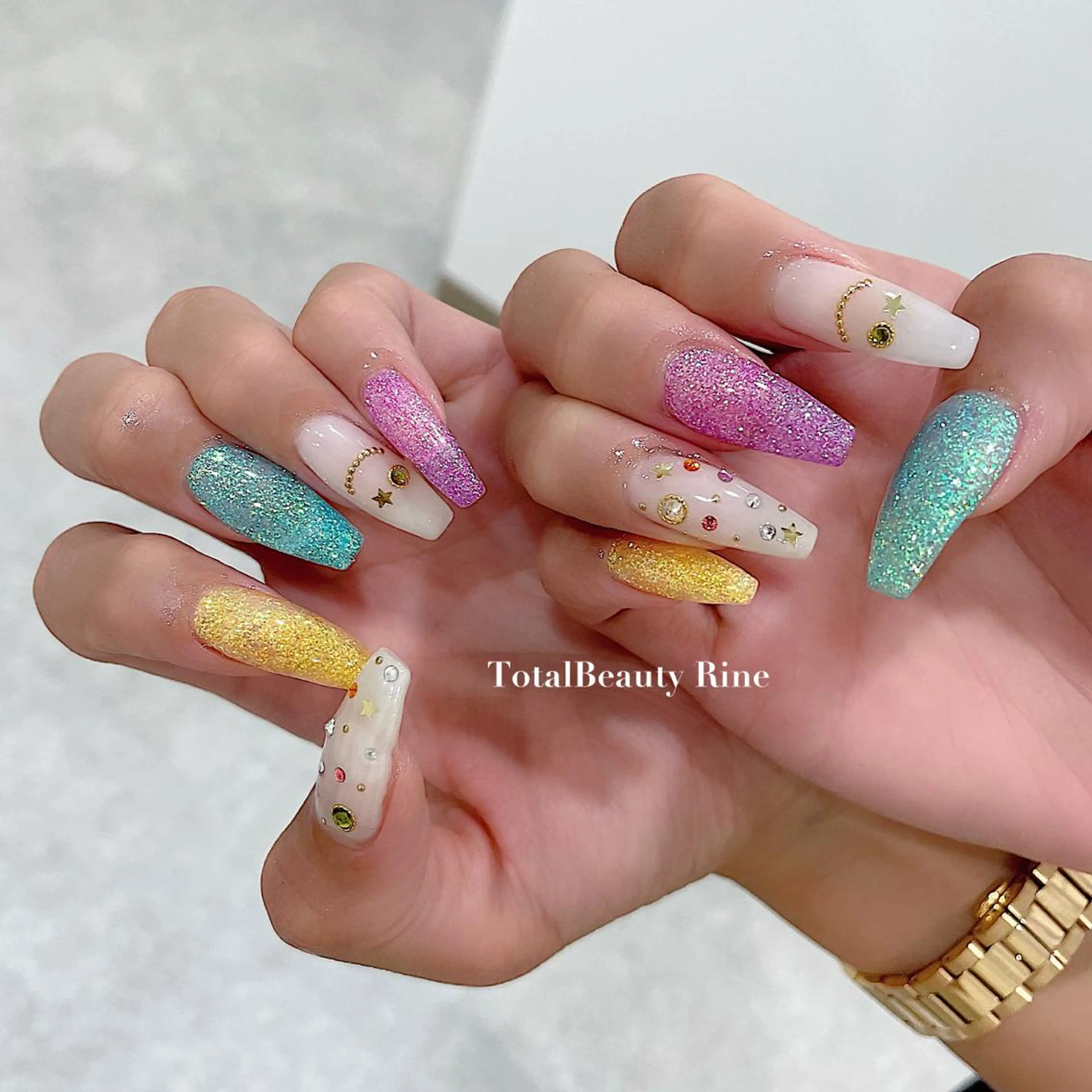 ネイル nail&eyelash Rine所属・Rine 放出 (リネ)のネイルデザイン