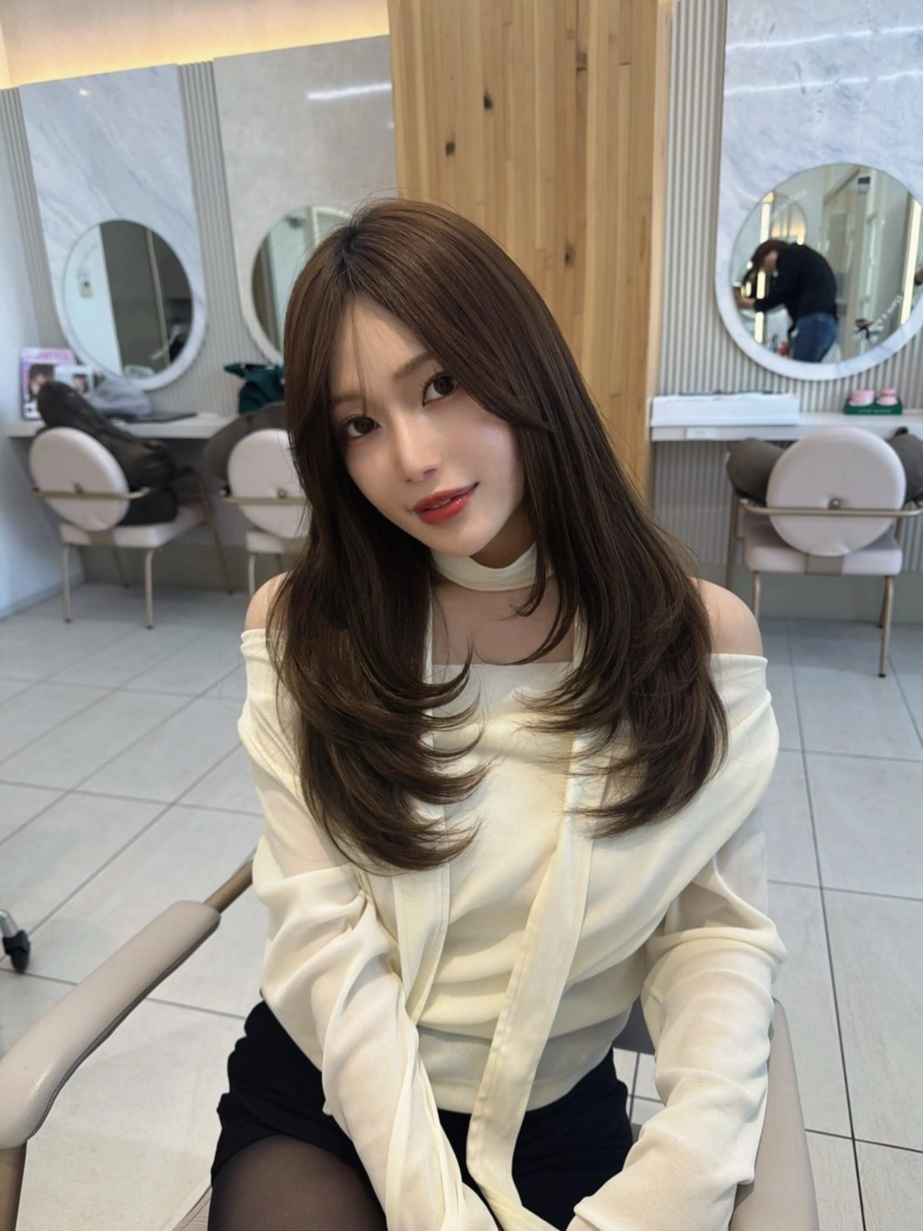 ロング カット ヘアカラー トリートメント 顔周り/透明感カラー /韓国ヘア/TAKUのヘアスタイル