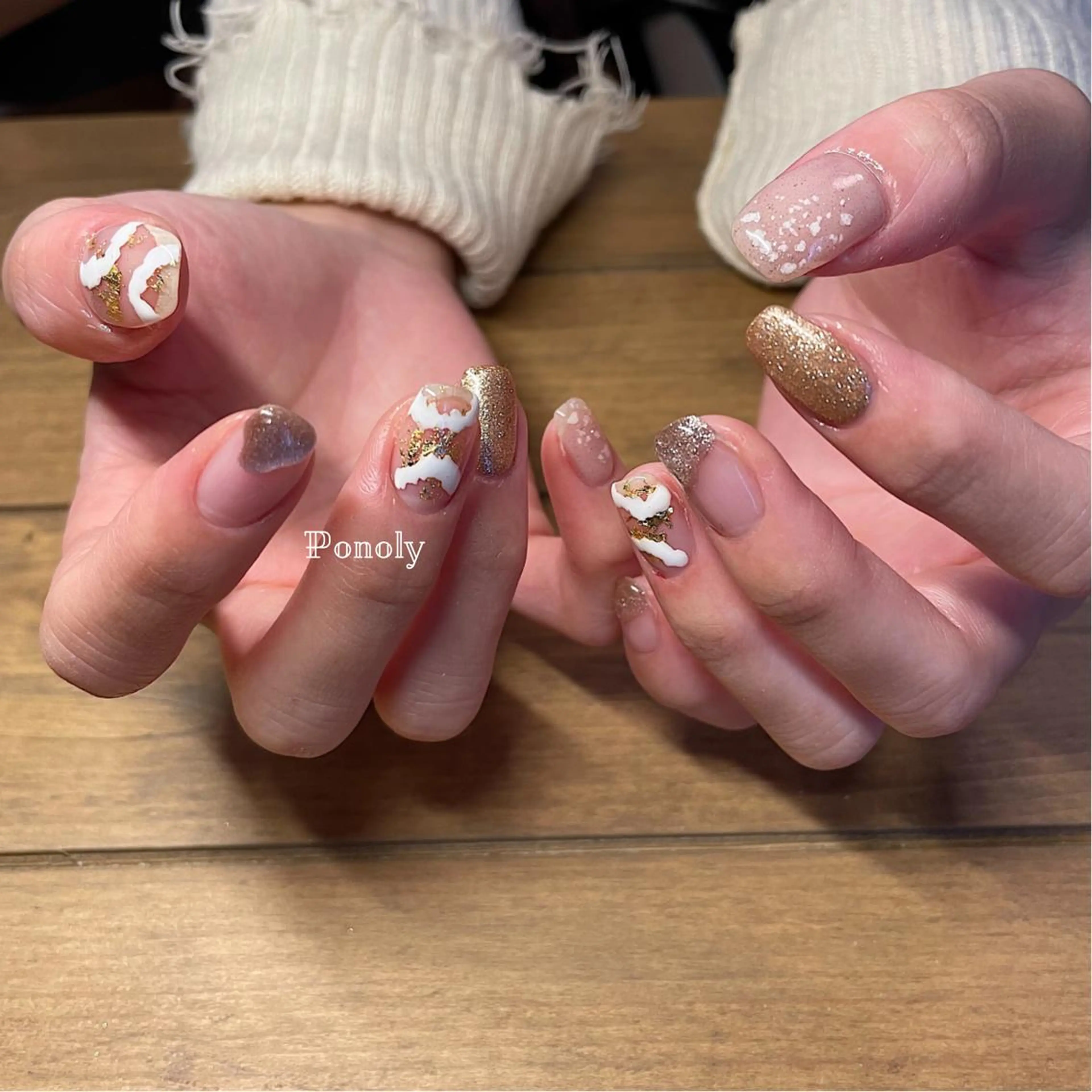 ショート ネイル ジェルネイル マグネットネイル ニュアンスネイル ワンカラーネイル パラジェル 10ten所属・10ten Mikiのネイルデザイン