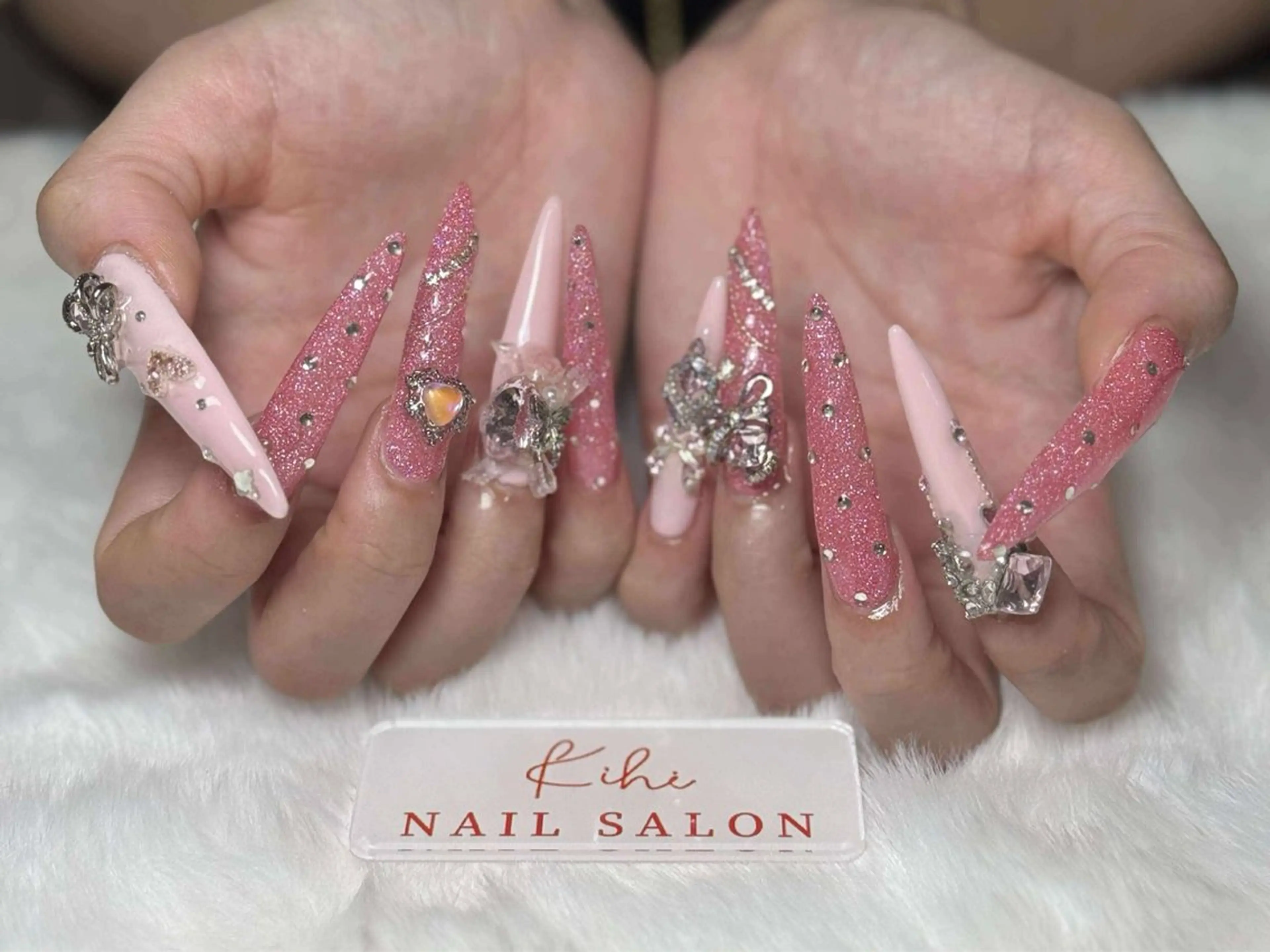 ネイル アートネイル フレンチネイル ジェルネイル グラデーション 韓国ネイル ハンドネイル 💕鈴木ユリ パラジェル/オフ無料のネイルデザイン