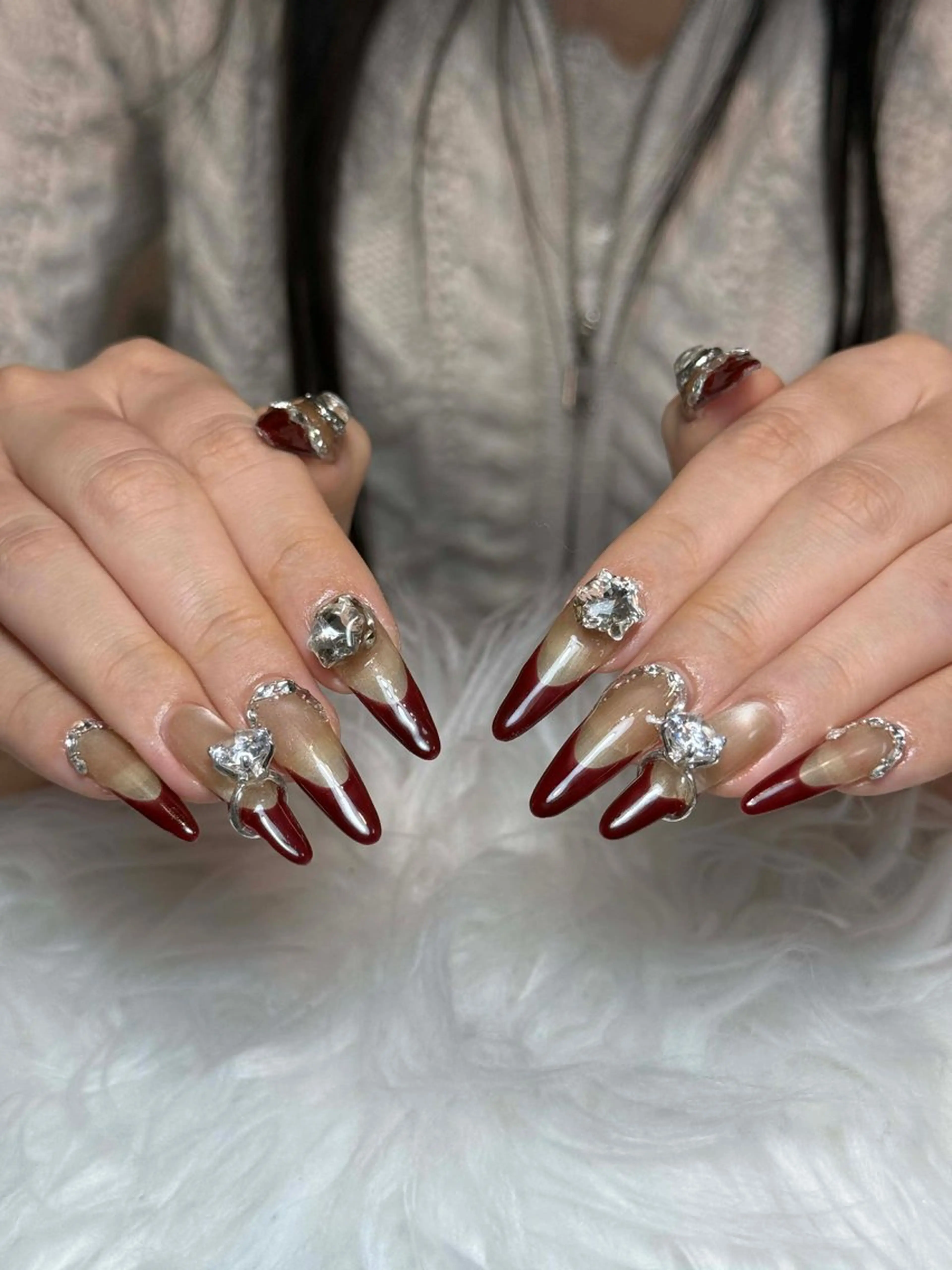 ネイル フレンチネイル ジェルネイル キラキラネイル 韓国ネイル マグネットネイル ハンドネイル Julli NailStudioのネイルデザイン