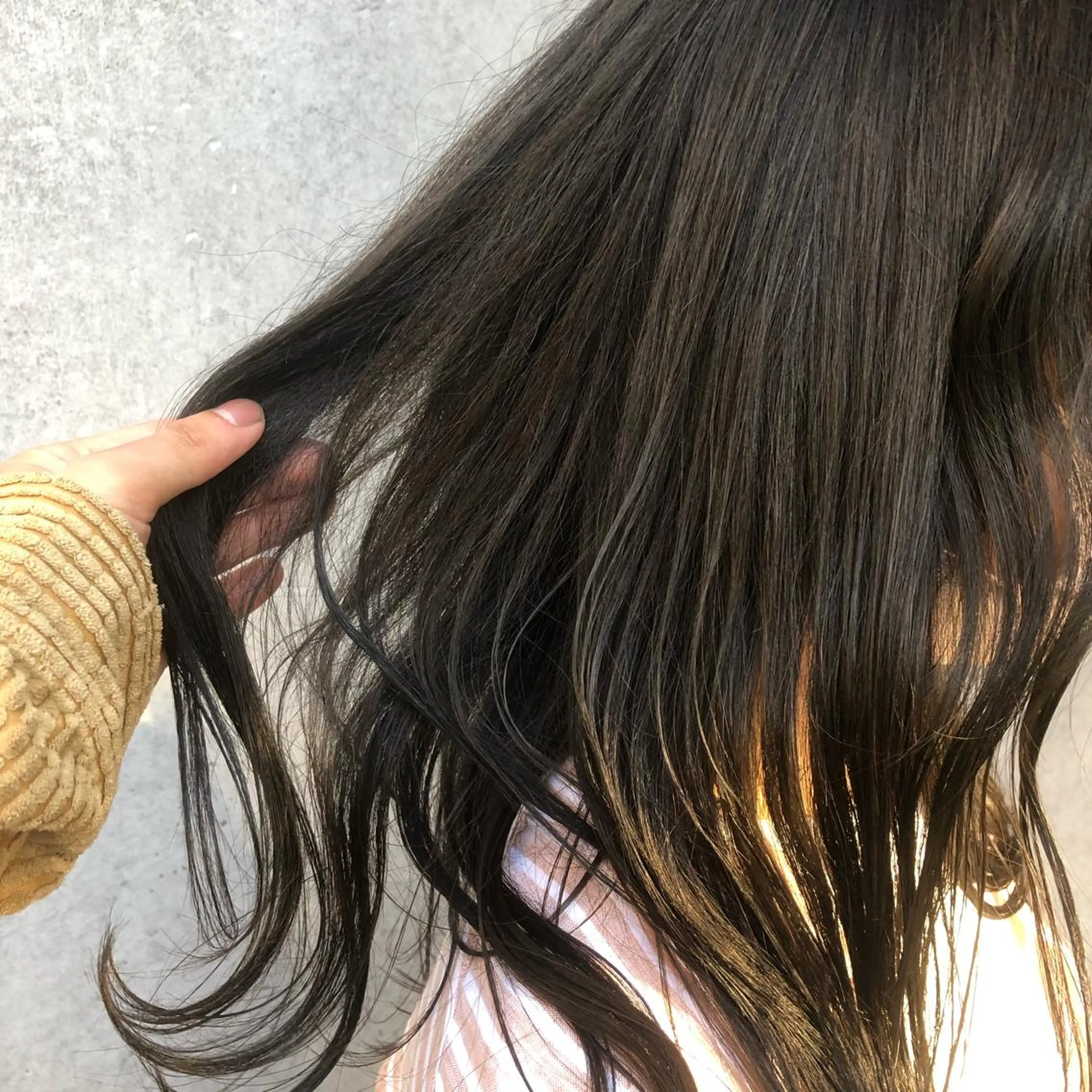 セミロング カラー グレージュ オリーブグレージュ オリーブグレー カラー特化美容師 なかもと たつひろのヘアスタイル