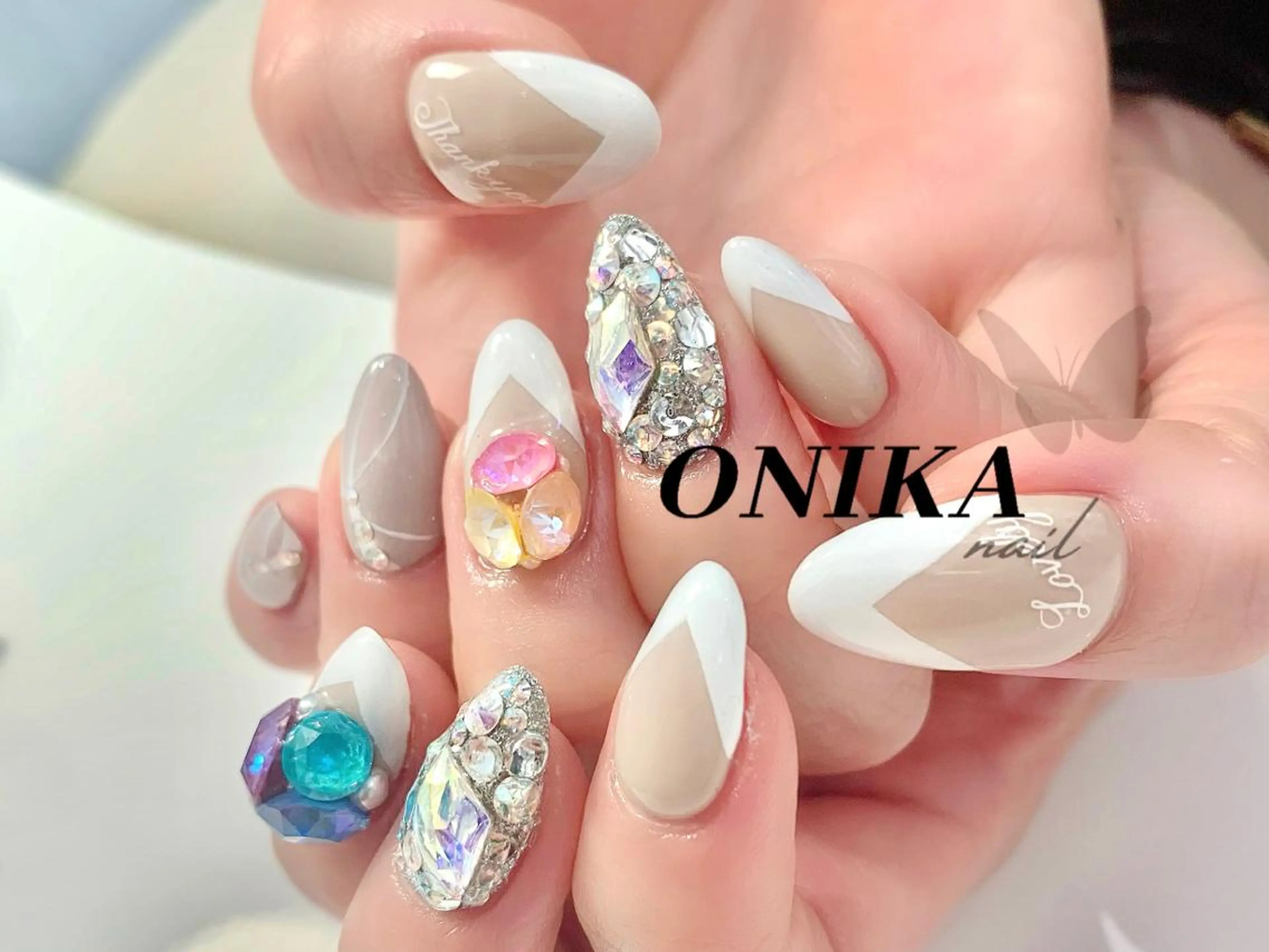 ネイル ONIKA Nail 青山通り店所属・ONIKA Nail 表参道A4徒歩2分のネイルデザイン