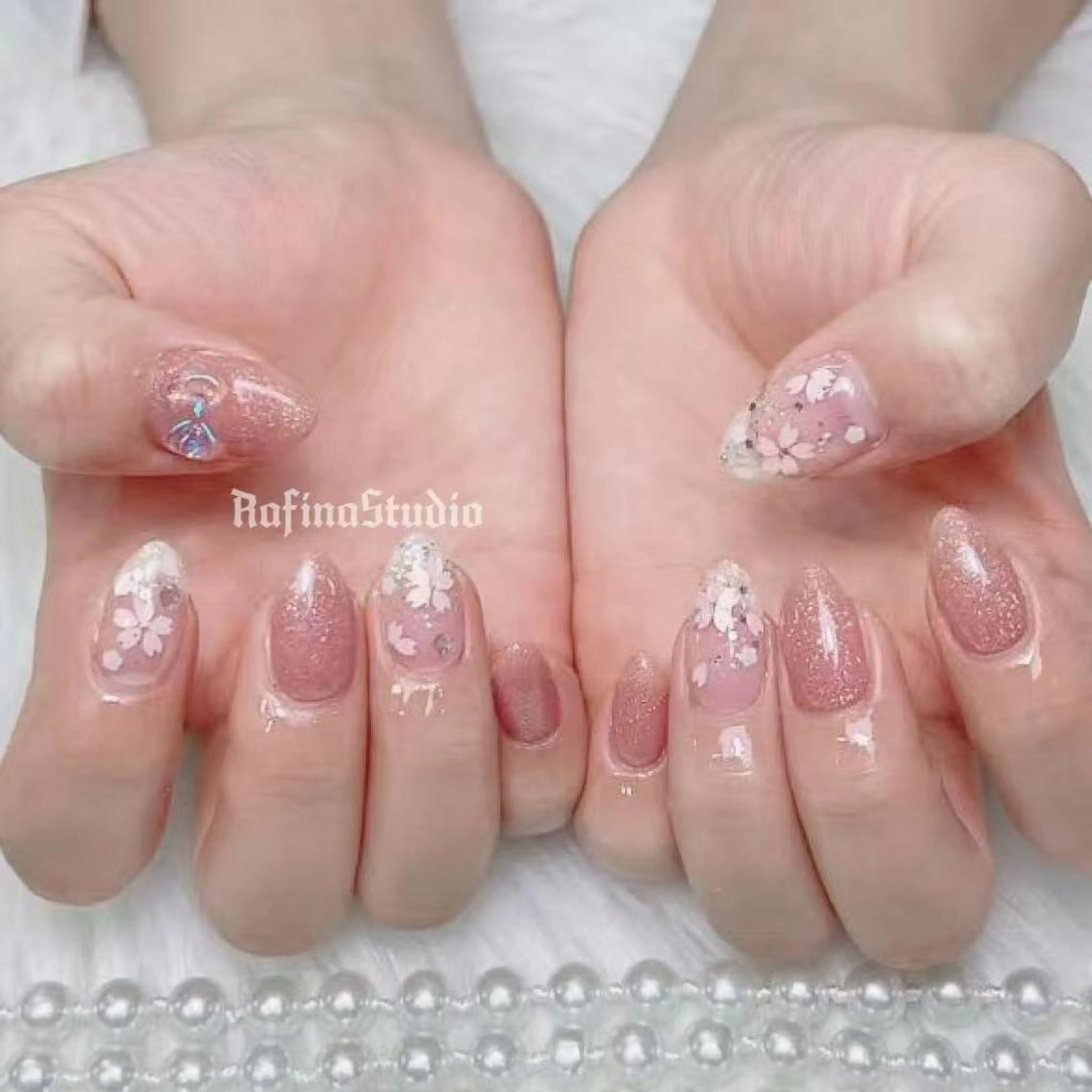 ネイル 桃香 Minaのネイルデザイン