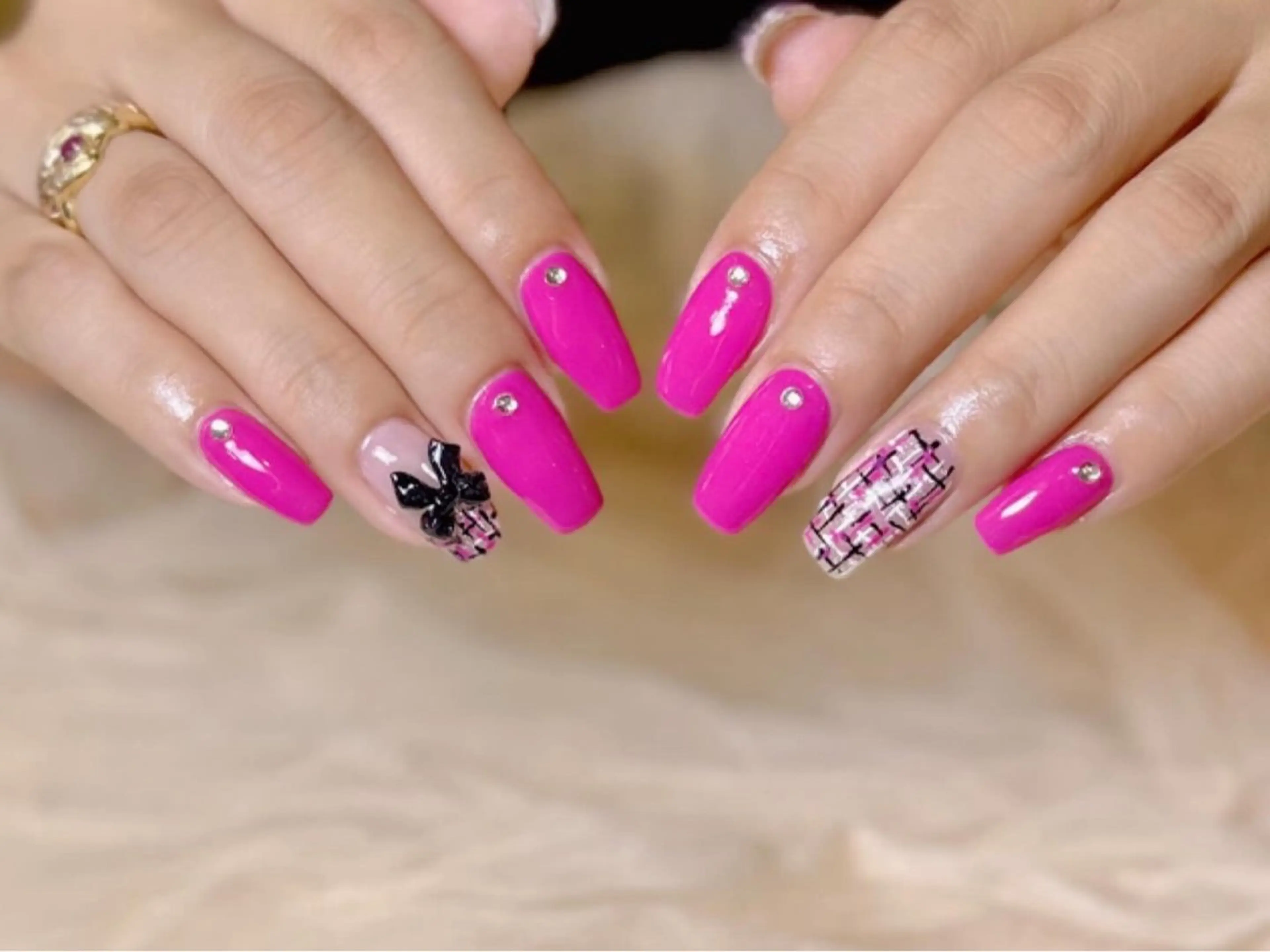 ネイル ハンドネイル amour 平塚所属・amour 平塚店のネイルデザイン