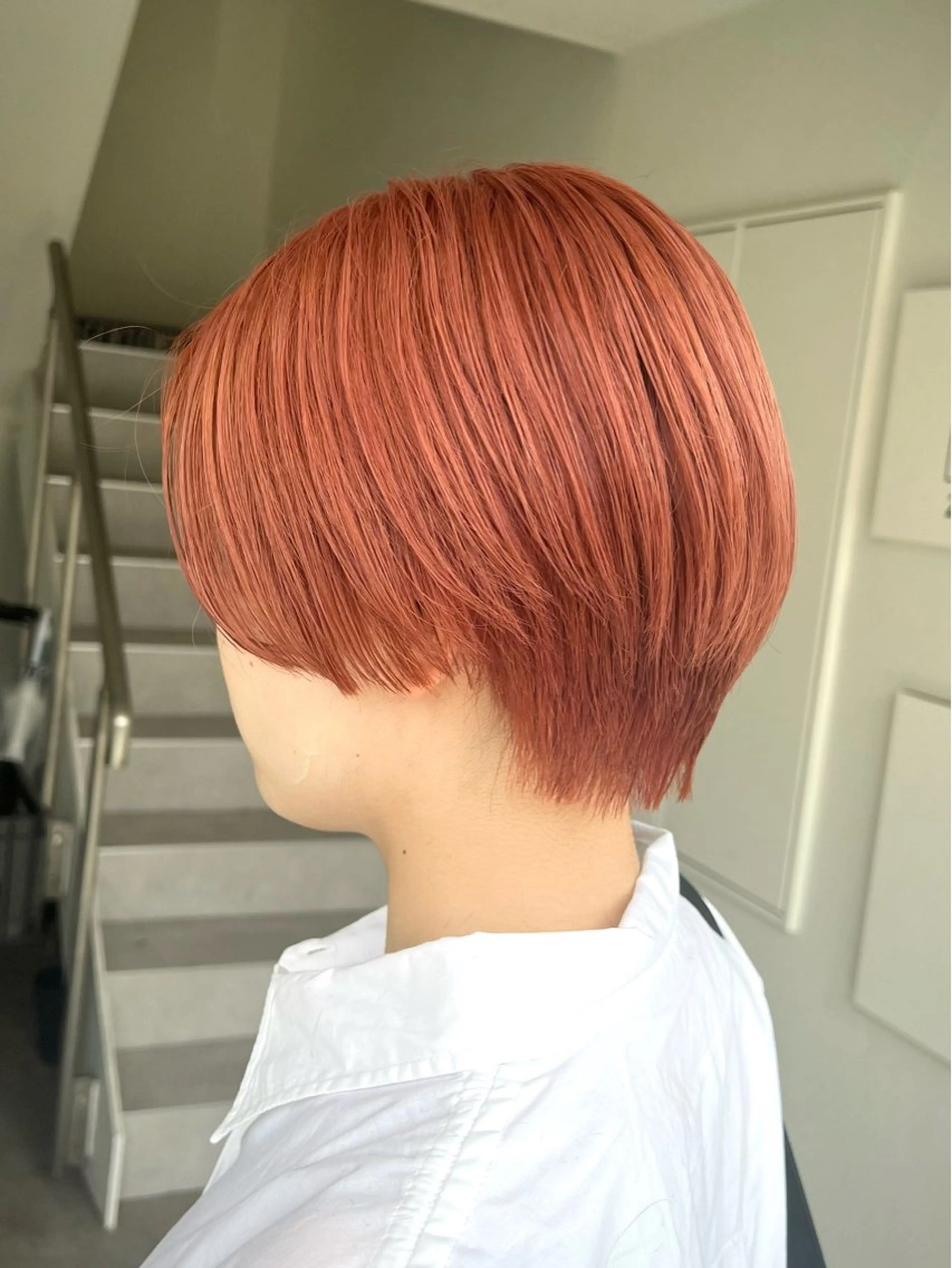 ショート カラー ブリーチ ピンクカラー カット ヘアカラー Ami ブリーチ/ハイトーンのヘアスタイル