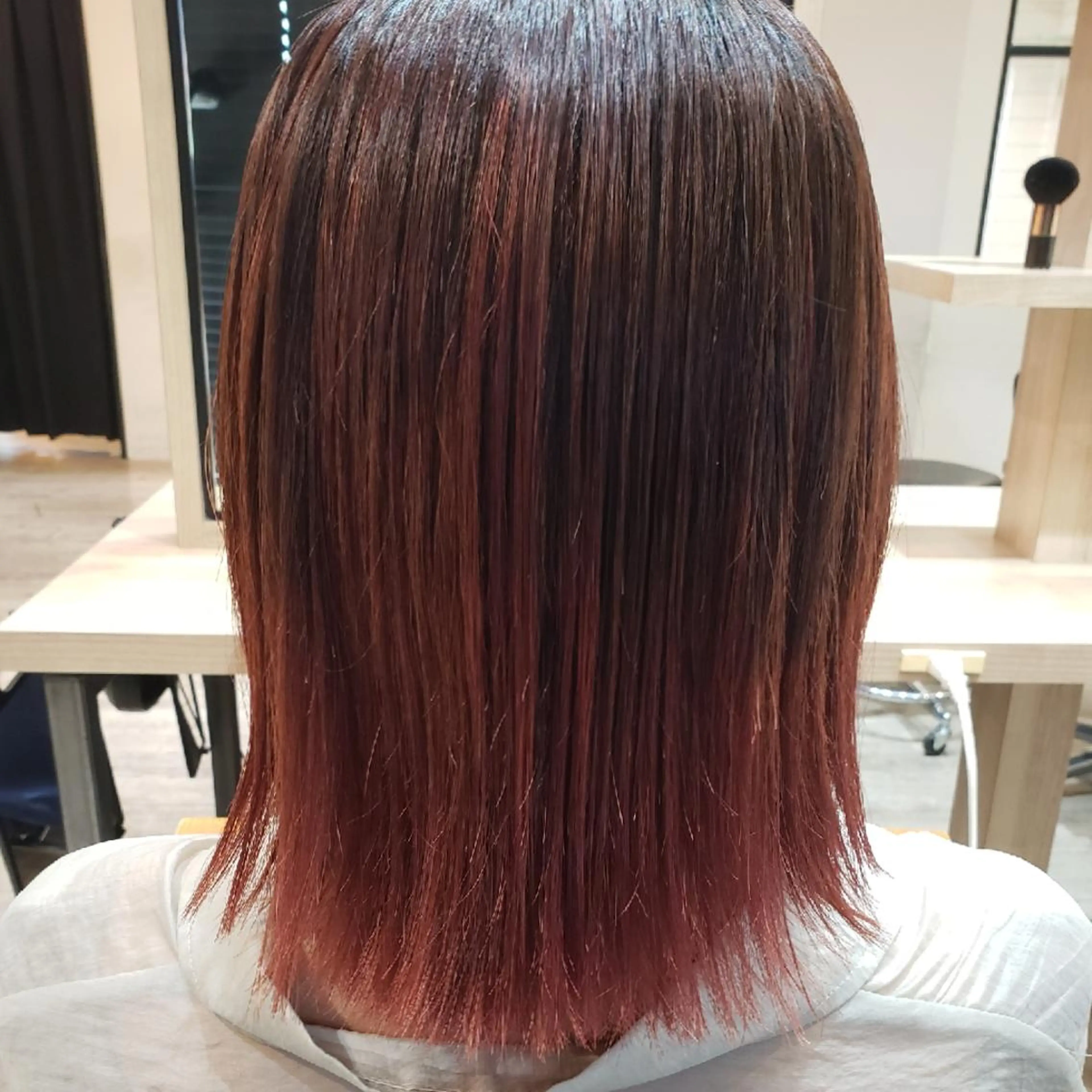 ミディアム 浅野 Roots店長のヘアスタイル