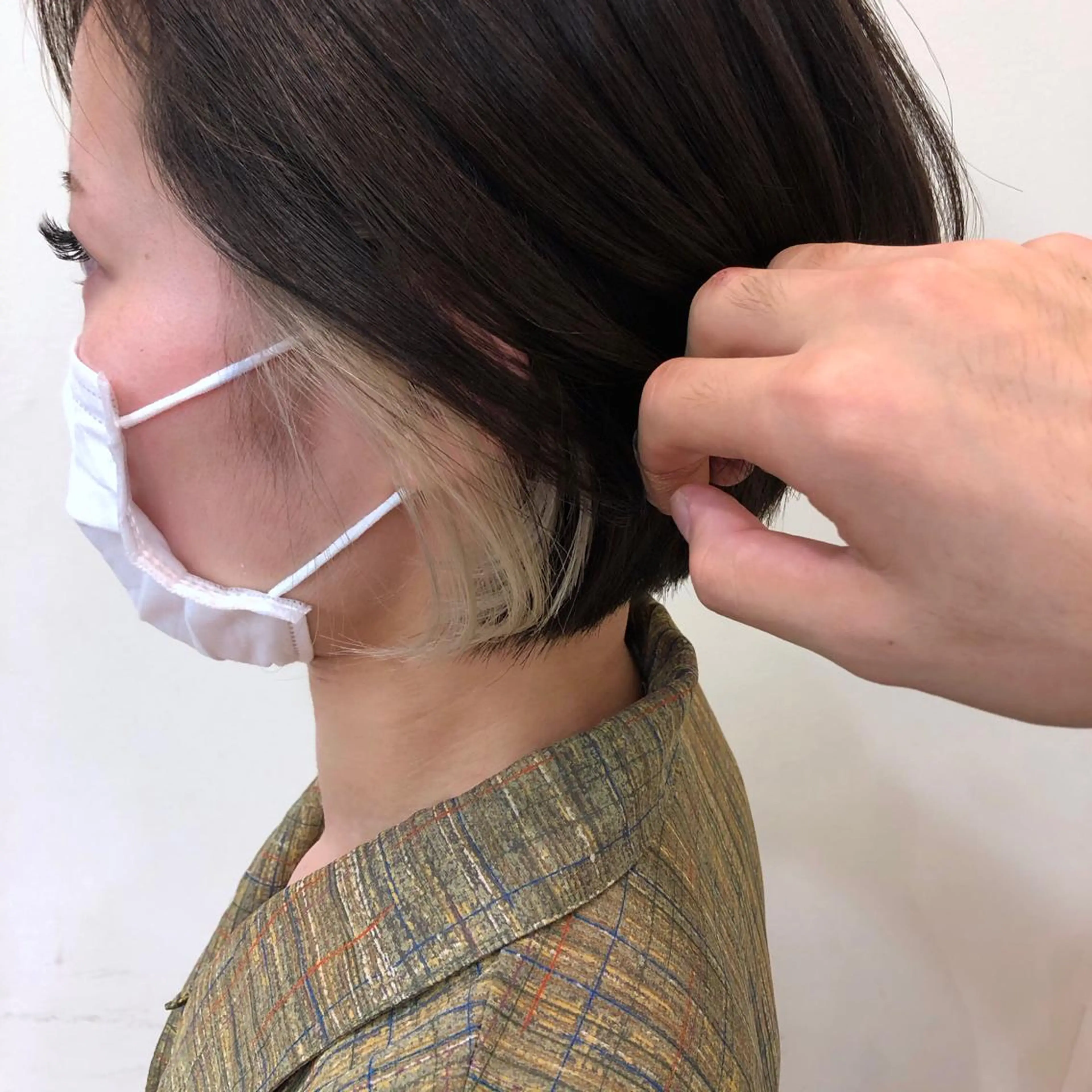 ショート カラー ベージュカラー インナーカラー ホワイトベージュ 北花田美容師🍃村尾 光太/むらのヘアスタイル