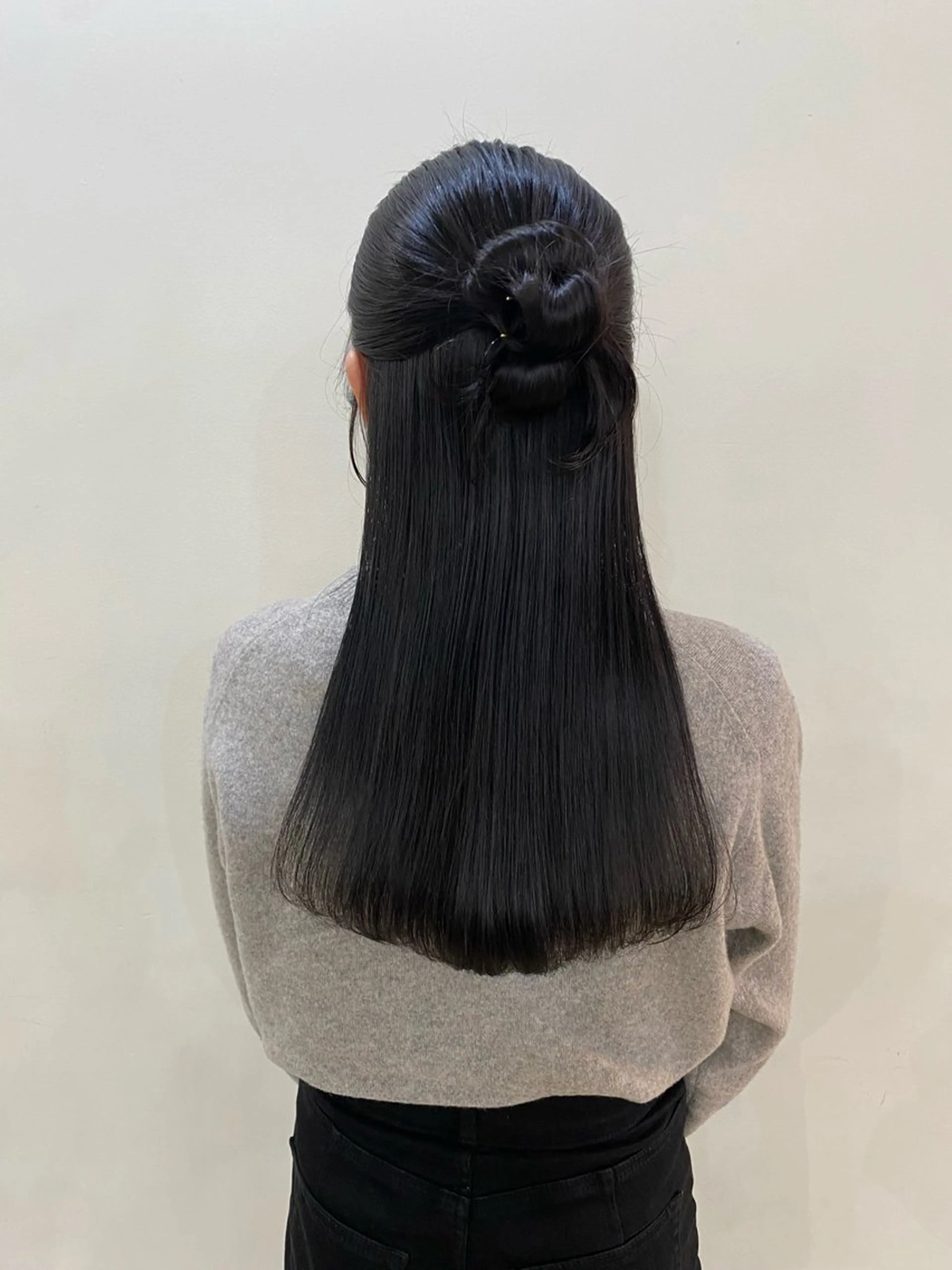 ロング ヘアアレンジ ハーフアップ ヘアセット blink所属・暖色/ブラウン/ 透明感/ゆうかのヘアスタイル