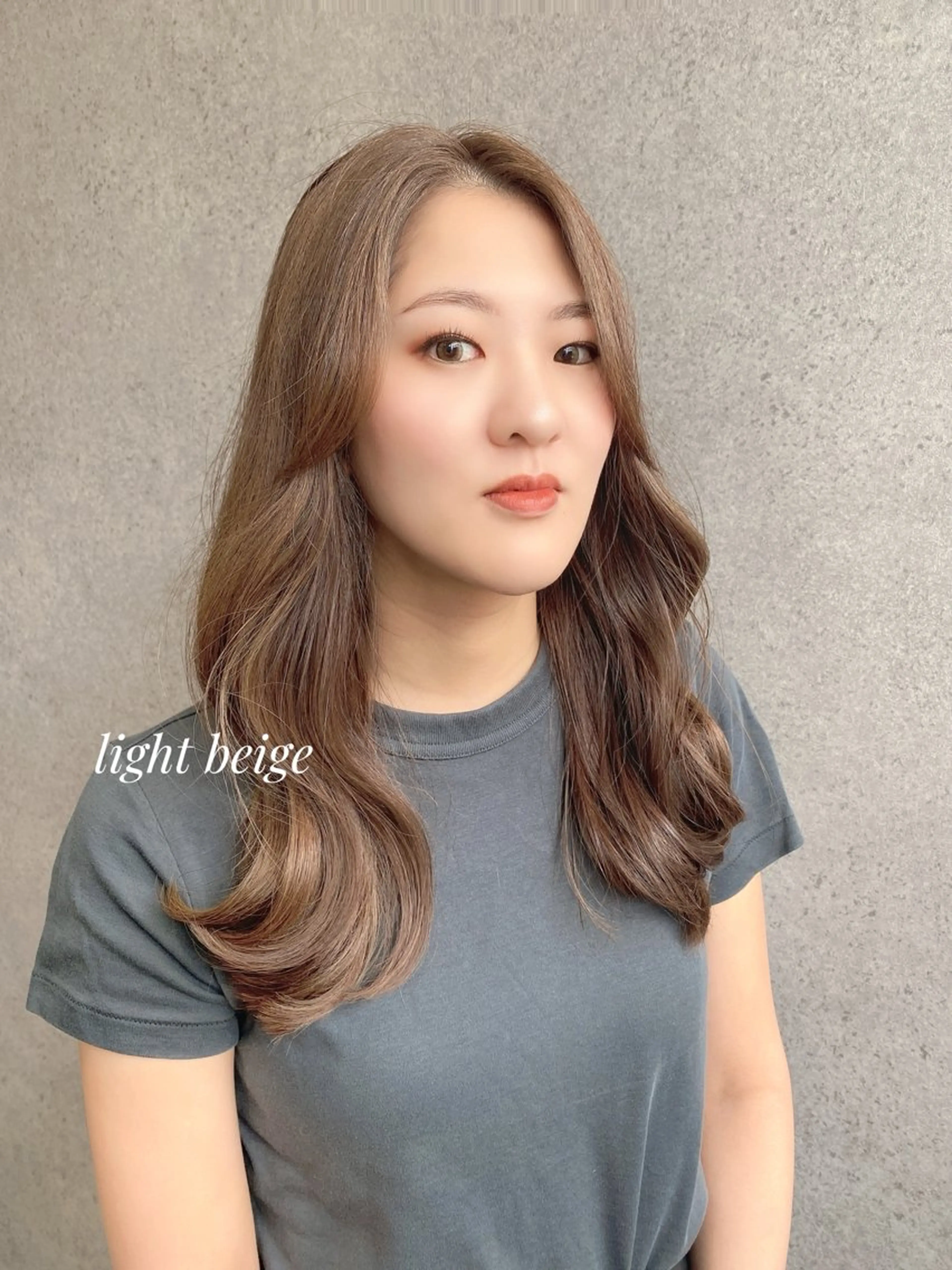 セミロング カラー ブリーチ ダブルカラー ブリーチなしカラー clomus所属・YUKA 🍒ツヤ髪改善のヘアスタイル