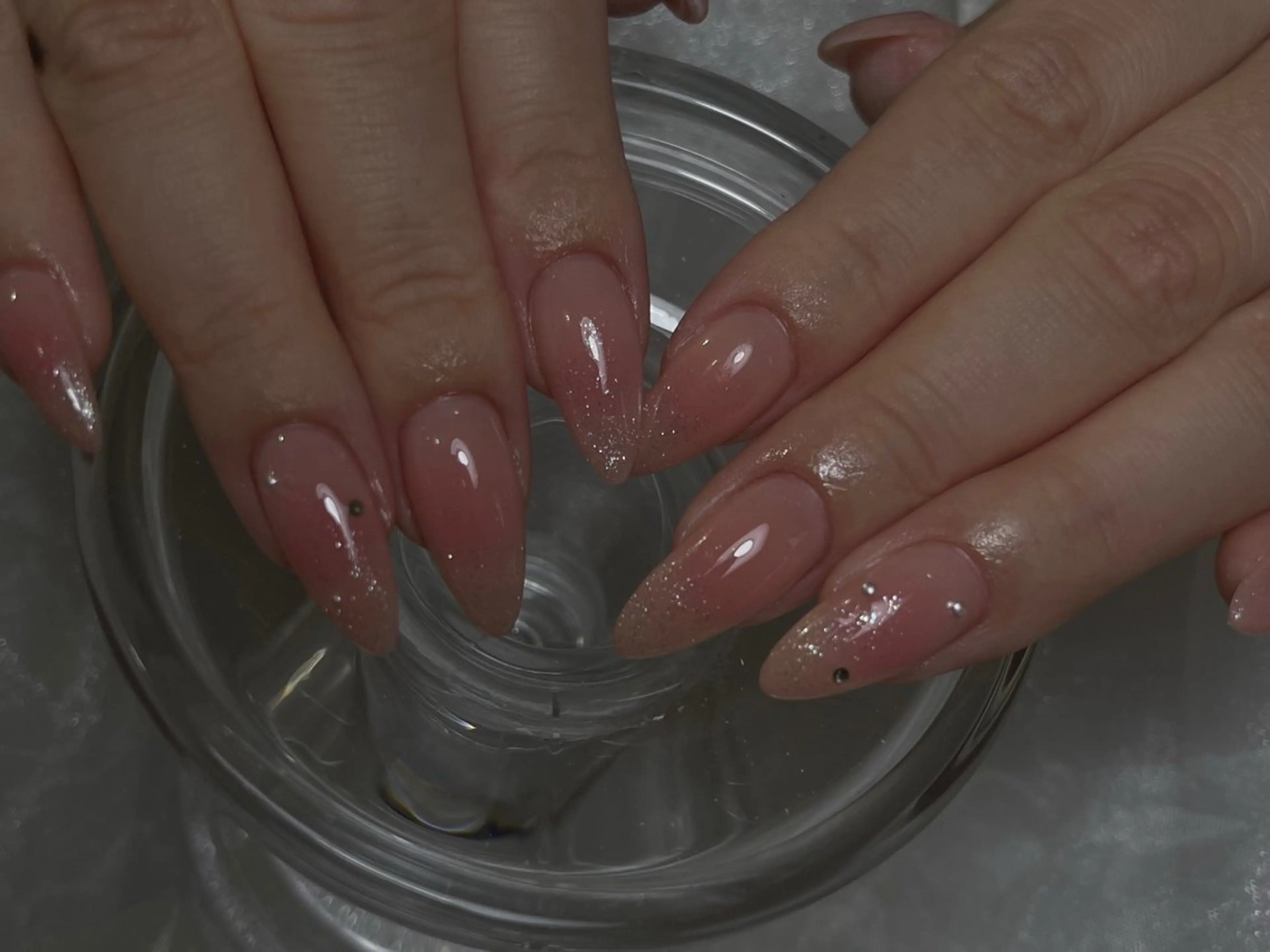 ネイル ハンドネイル ハンドケア nail salon kukuna所属・nail salon 心斎橋アメ村のネイルデザイン