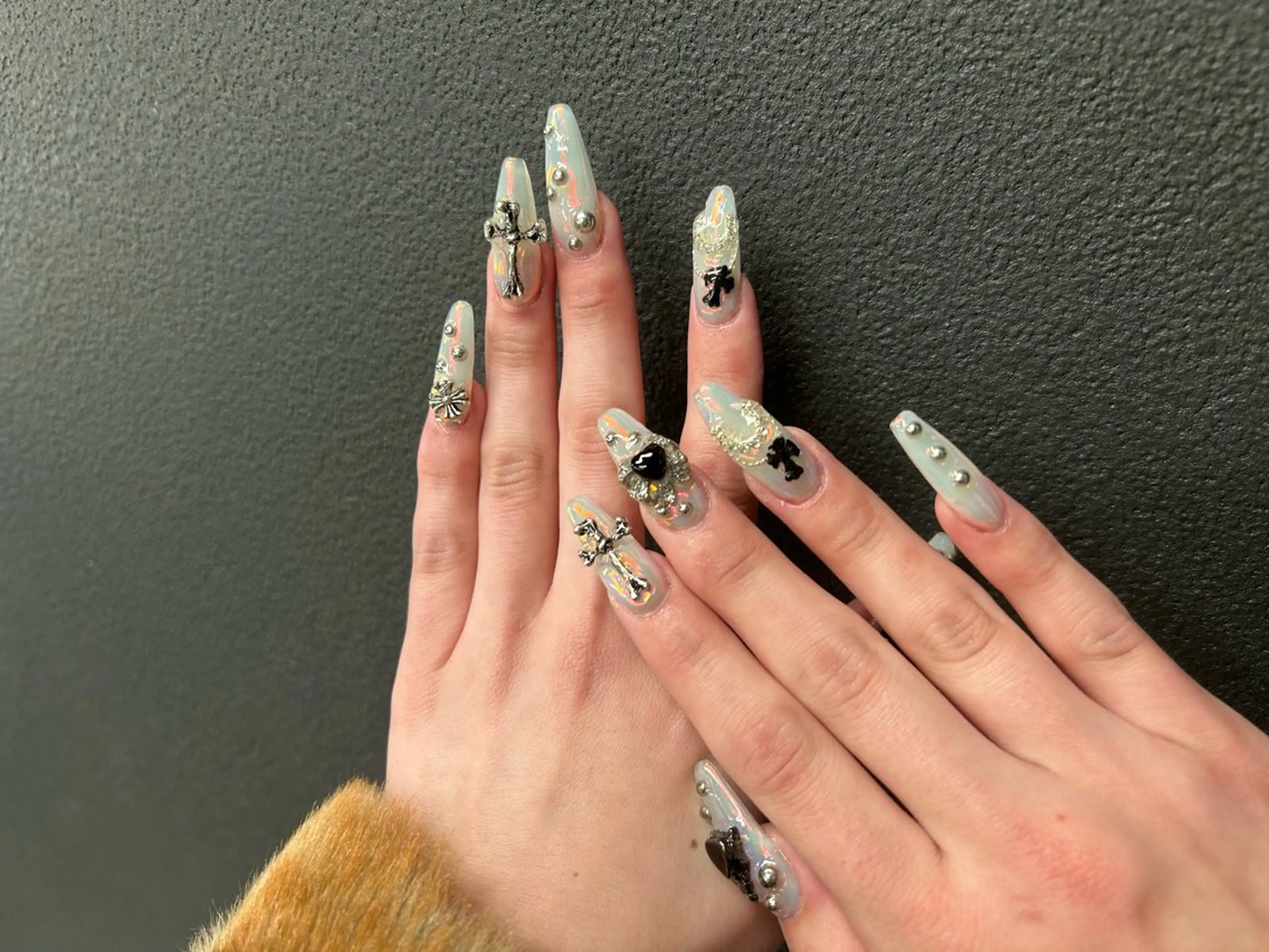 ネイル ハンドネイル Tini ANA.CHUOのネイルデザイン