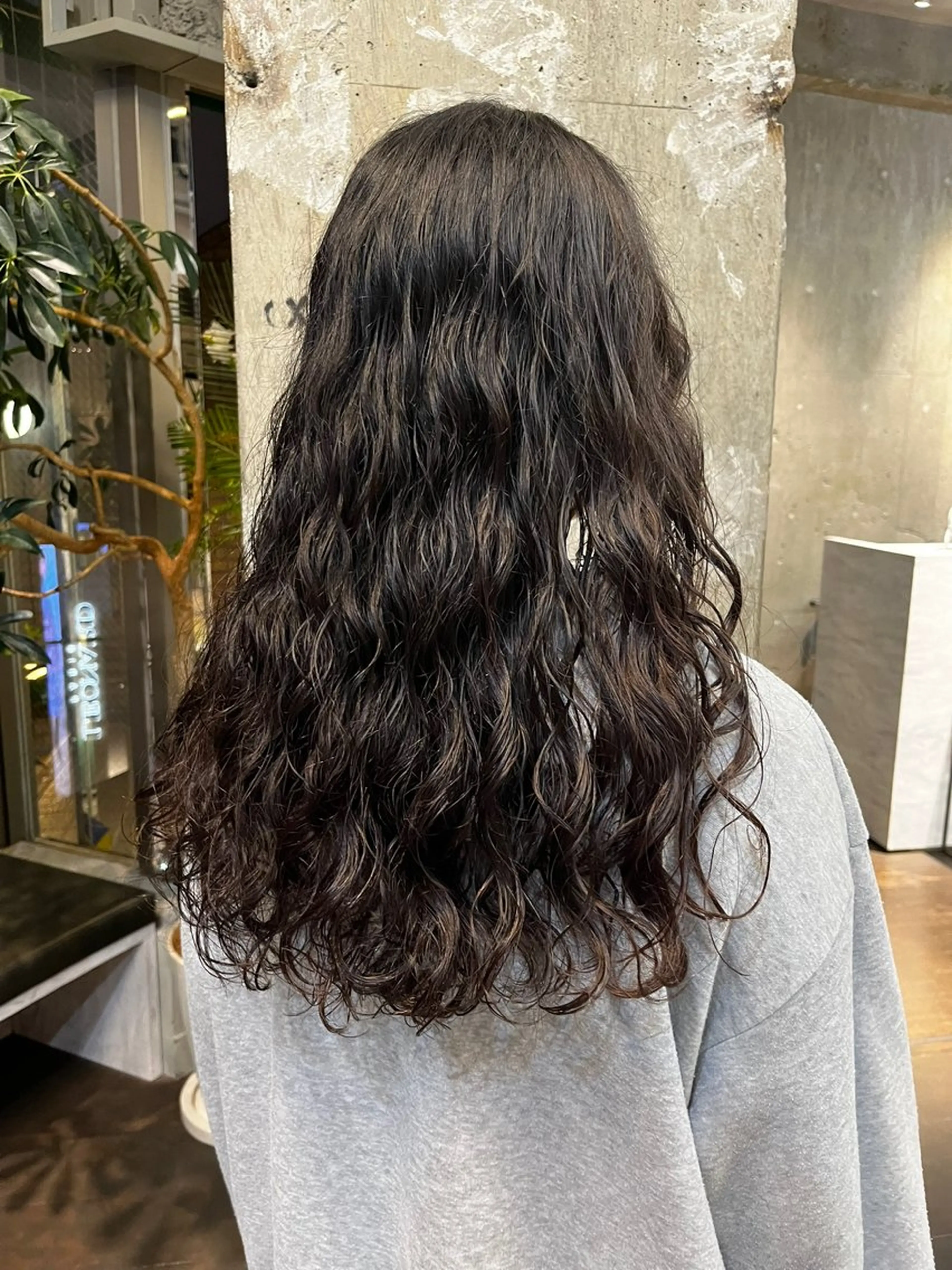ロング パーマ ロング フクシマ ココのヘアスタイル